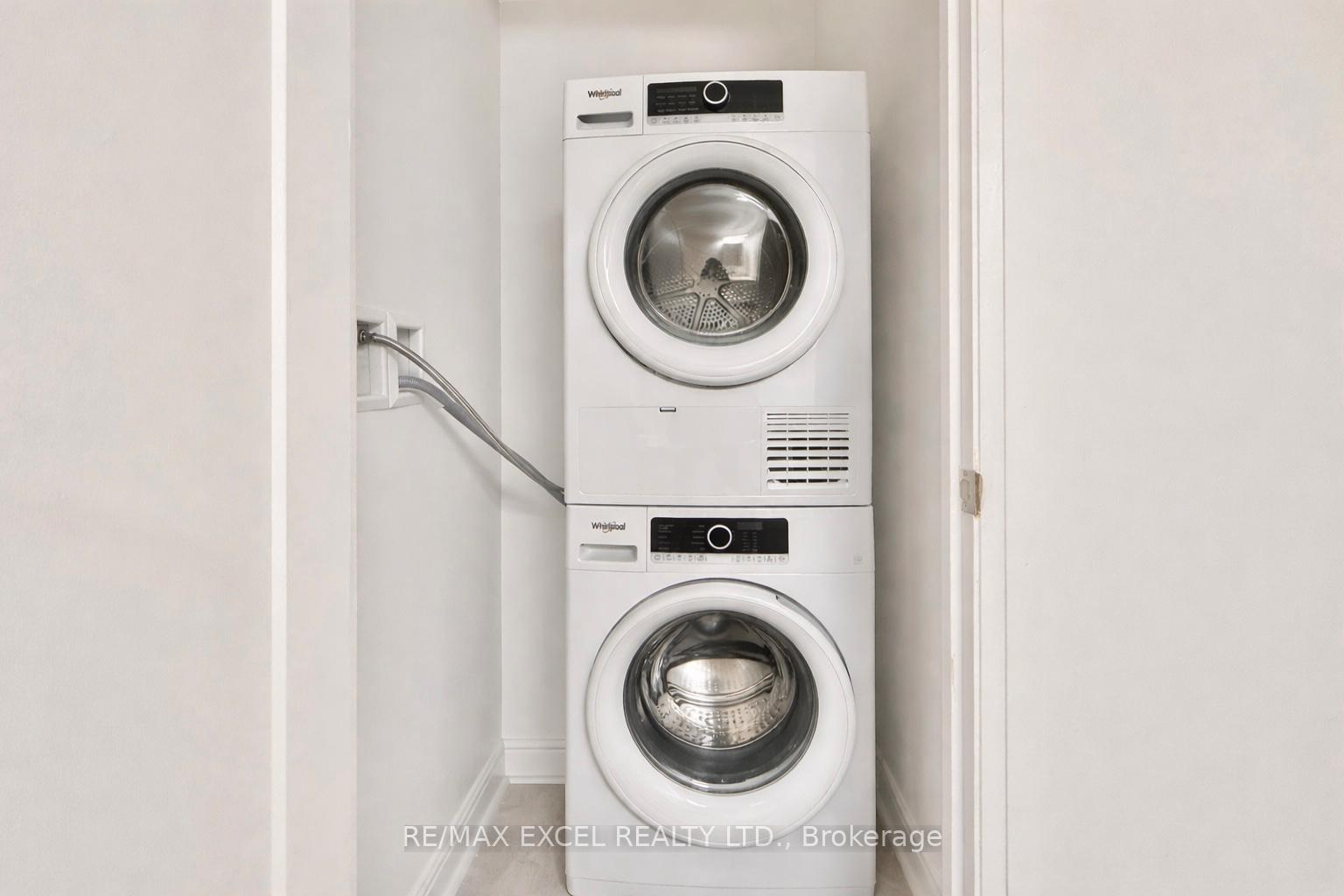 Photo 15 of Unit 1801, 18 Water Walk Drive, Markham, Unionville — HOMEH