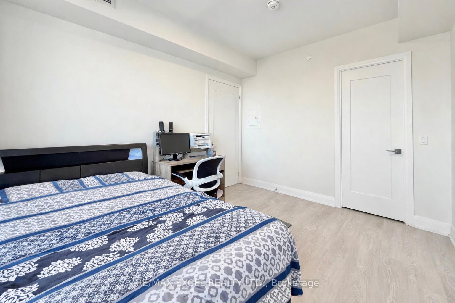 Photo 16 of Unit 1801, 18 Water Walk Drive, Markham, Unionville — HOMEH