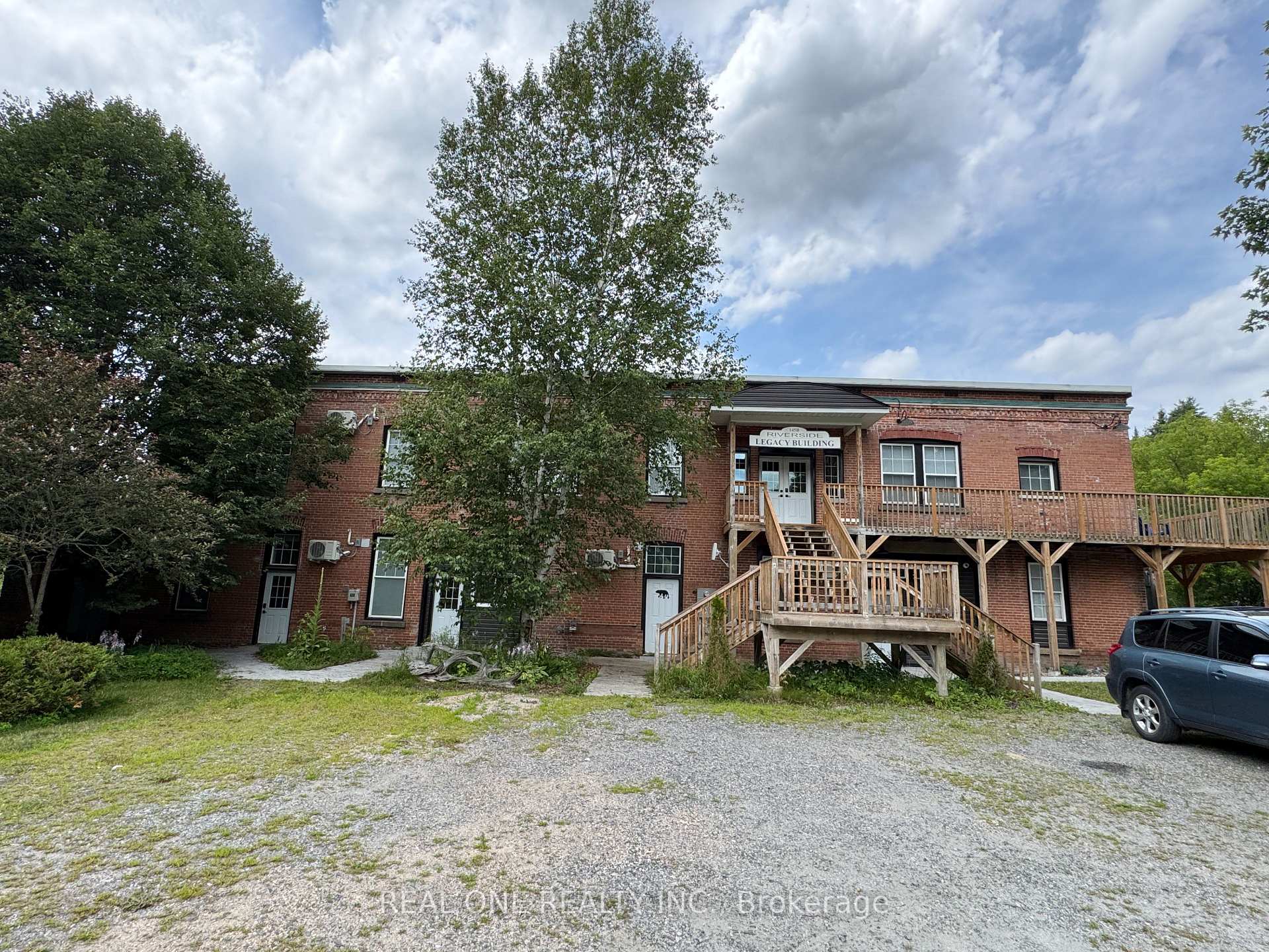 Photo of 145 Syples Street