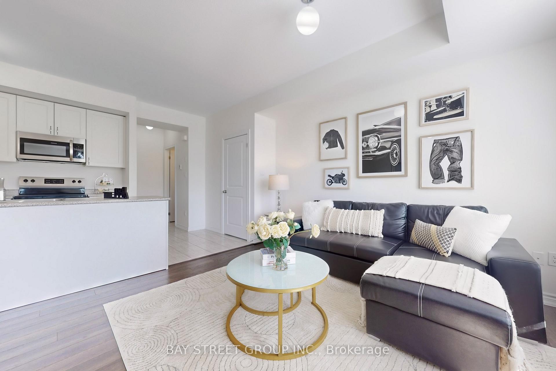 Photo 4 of 2623 Garrison Crossing, Pickering, Duffin Heights — HOMEH