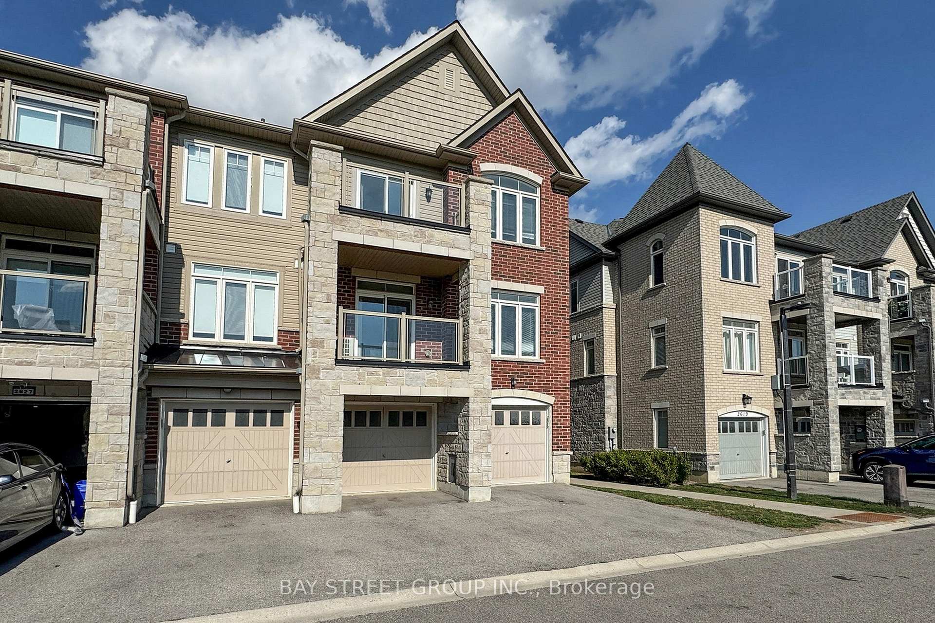 Photo 29 of 2623 Garrison Crossing, Pickering, Duffin Heights — HOMEH