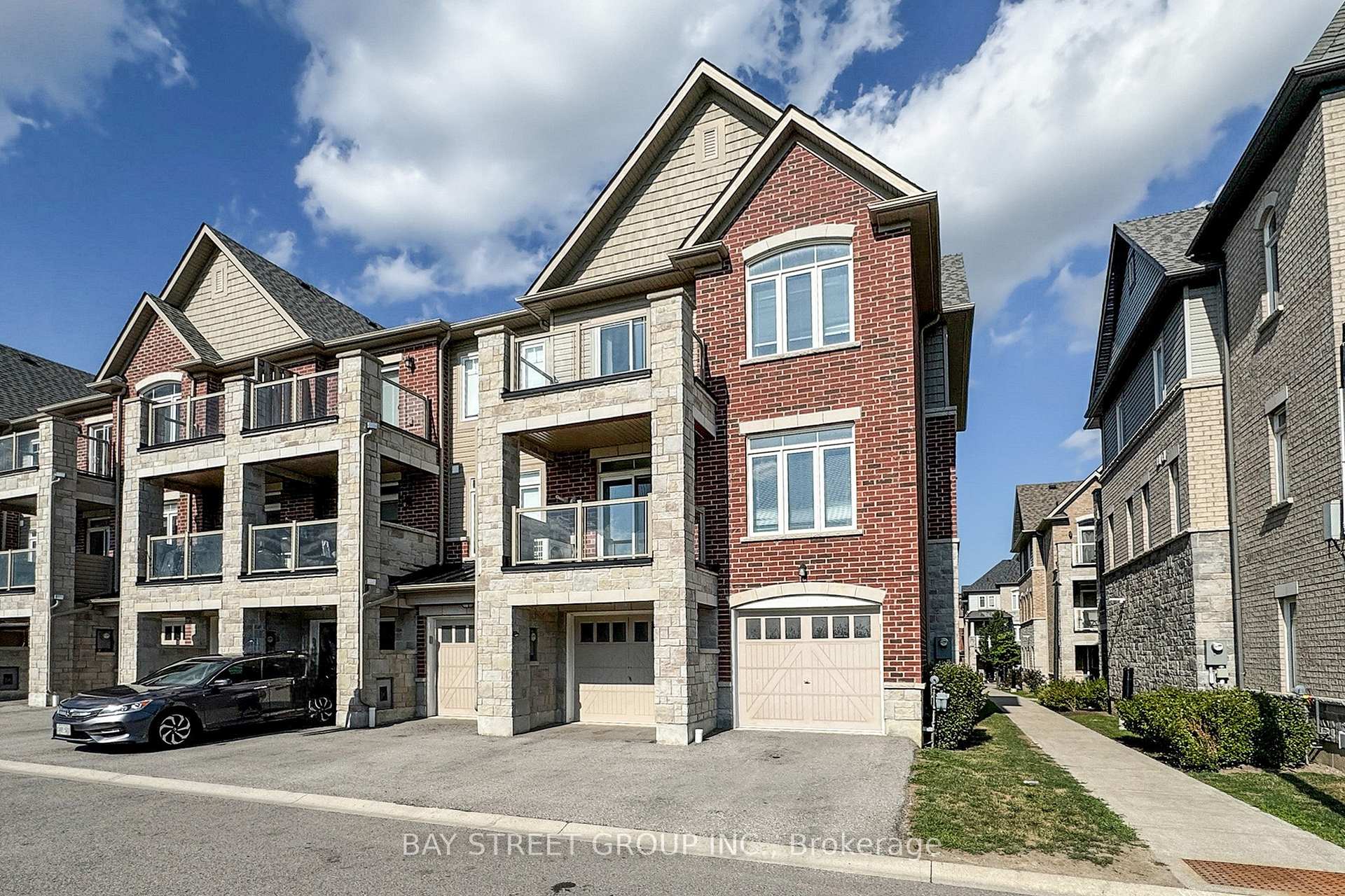 Photo 30 of 2623 Garrison Crossing, Pickering, Duffin Heights — HOMEH