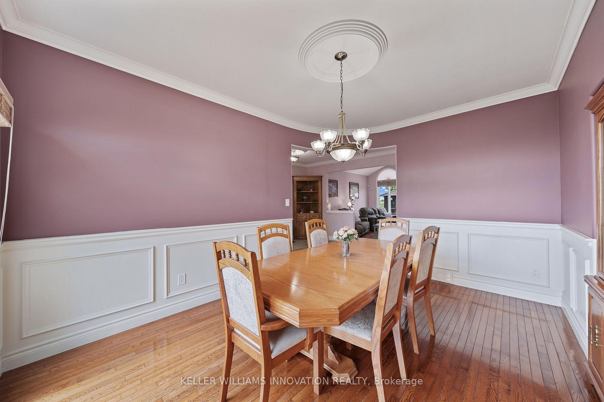 Photo 12 of 18 Featherstone Avenue, Haldimand — HOMEH