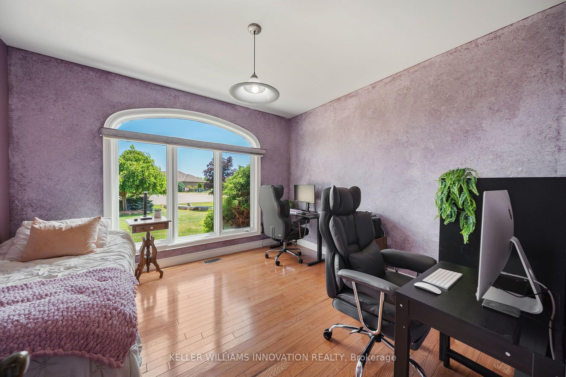 Photo 17 of 18 Featherstone Avenue, Haldimand — HOMEH
