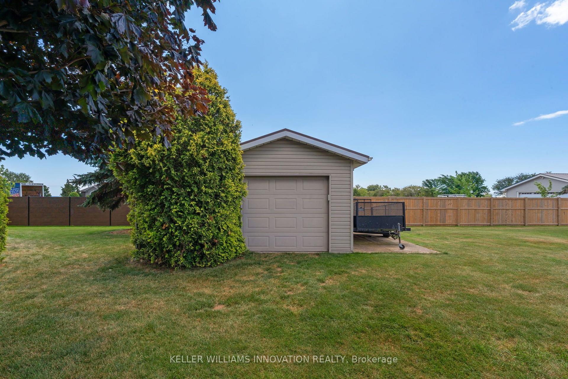 Photo 39 of 18 Featherstone Avenue, Haldimand — HOMEH