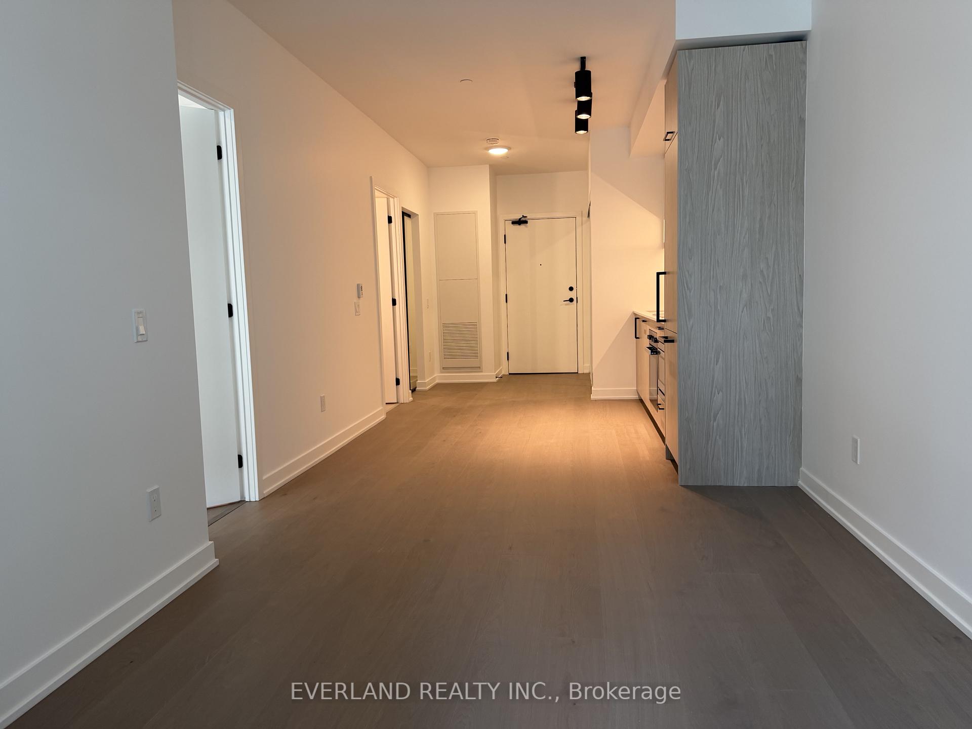 Photo 9 of Unit 738, 91 Montclair Avenue, Toronto, Forest Hill South — HOMEH