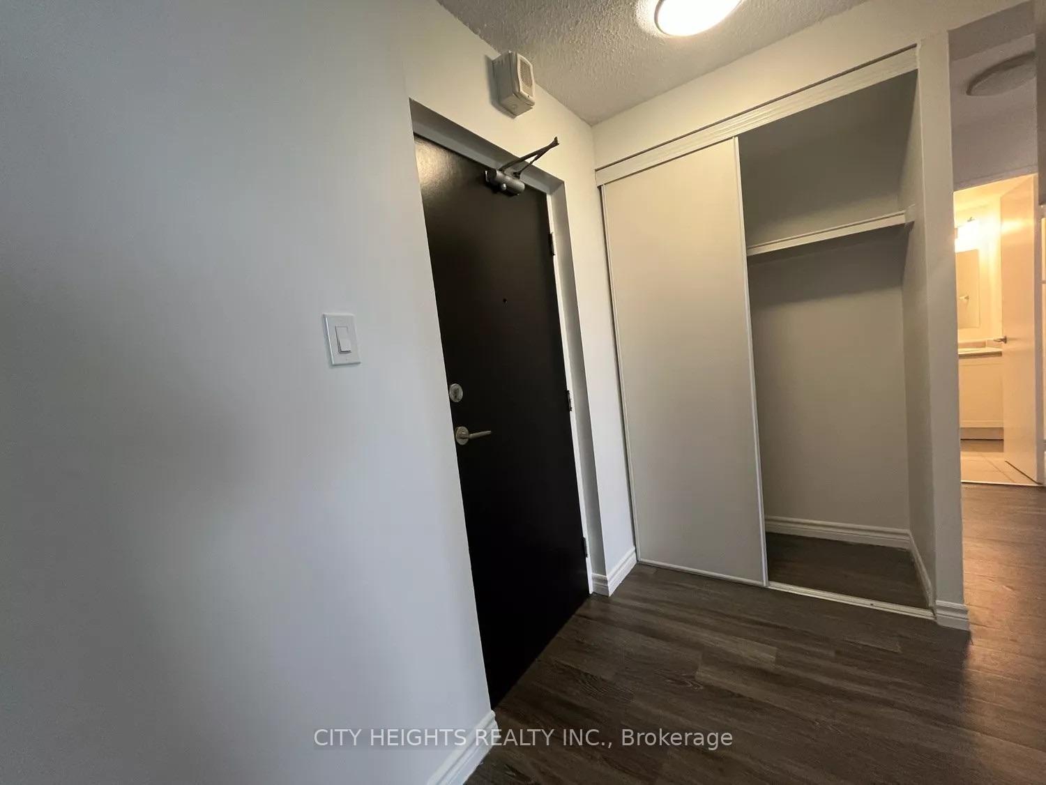 Photo 10 of Unit 1608, 294 Chandler Drive, Kitchener, Laurentian Hills — HOMEH