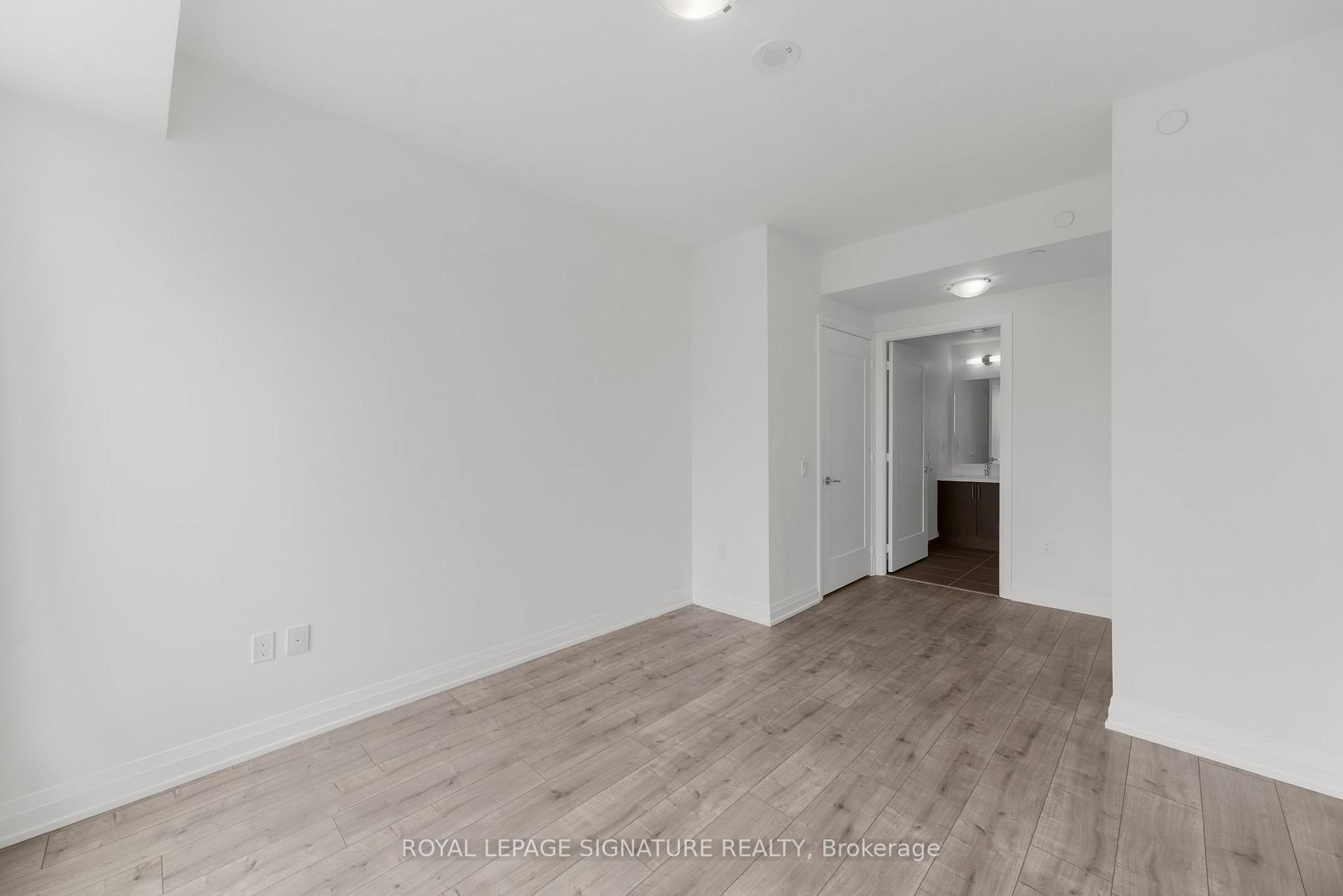 Photo 11 of Unit 716, 412 Silver Maple Road, Oakville, Joshua Meadows — HOMEH