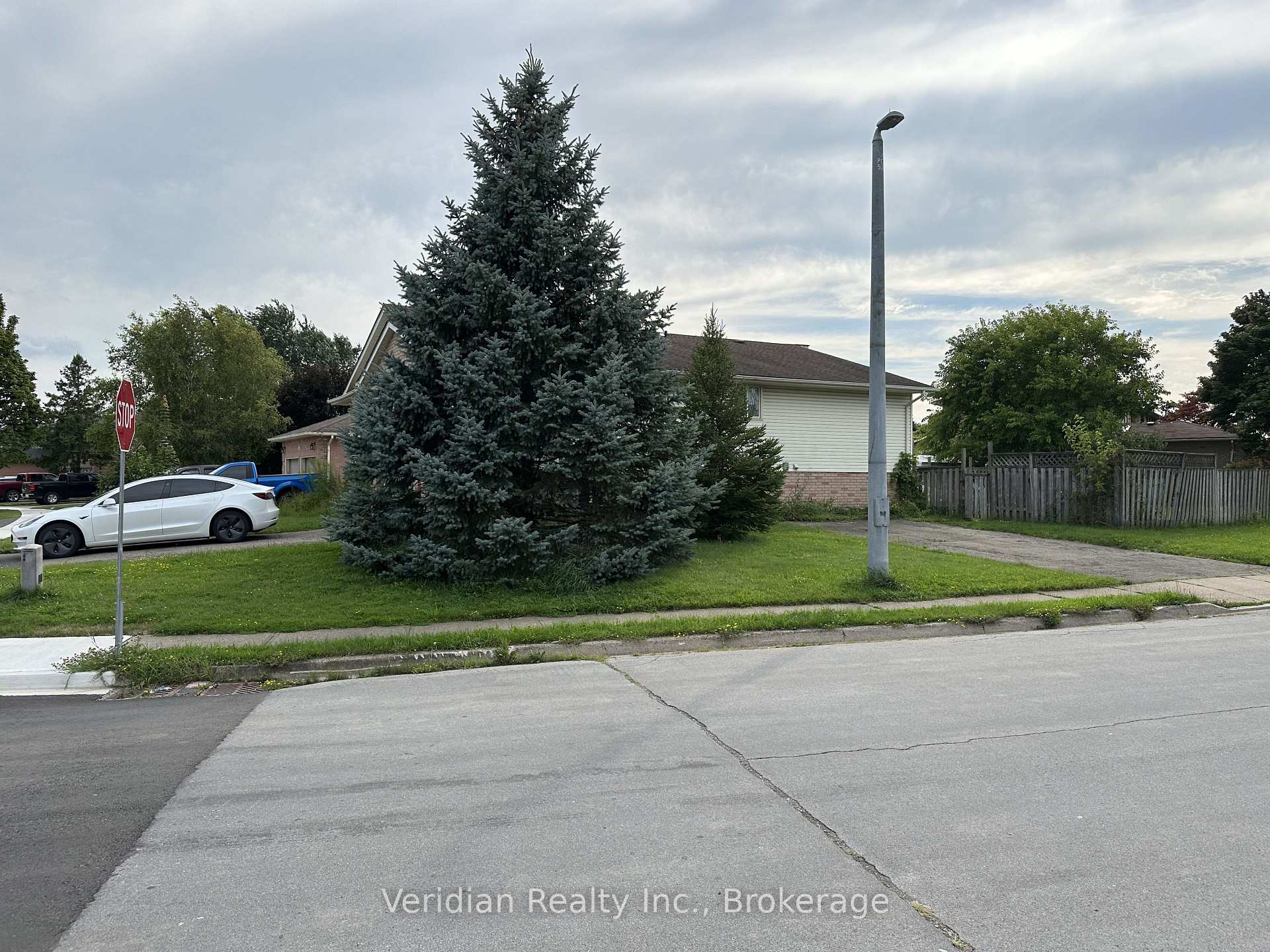 Photo 24 of 95 Northwood Drive, Welland, N. Welland — HOMEH