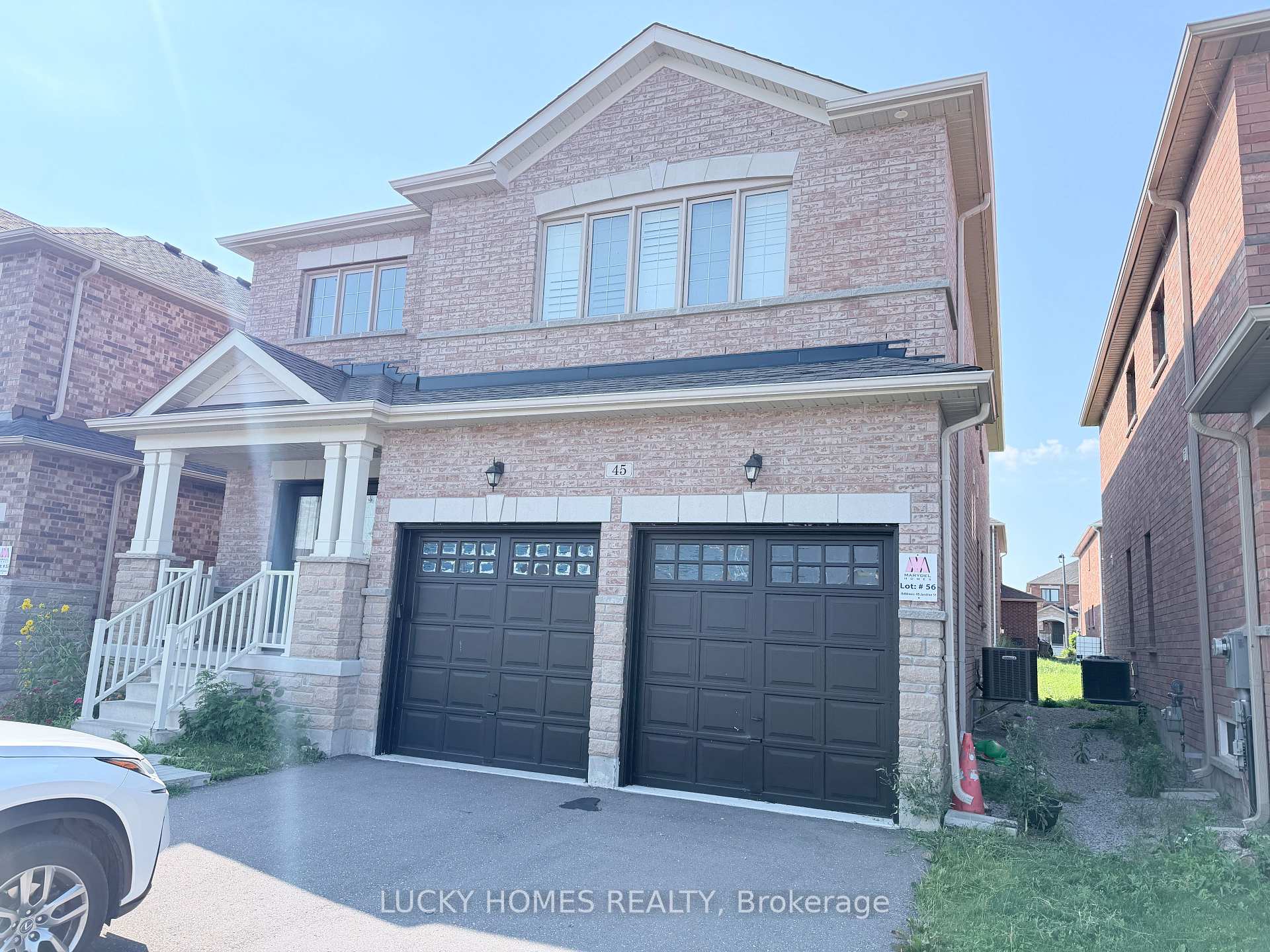 Photo 27 of 45 Jardine Street, Brock, Beaverton — HOMEH