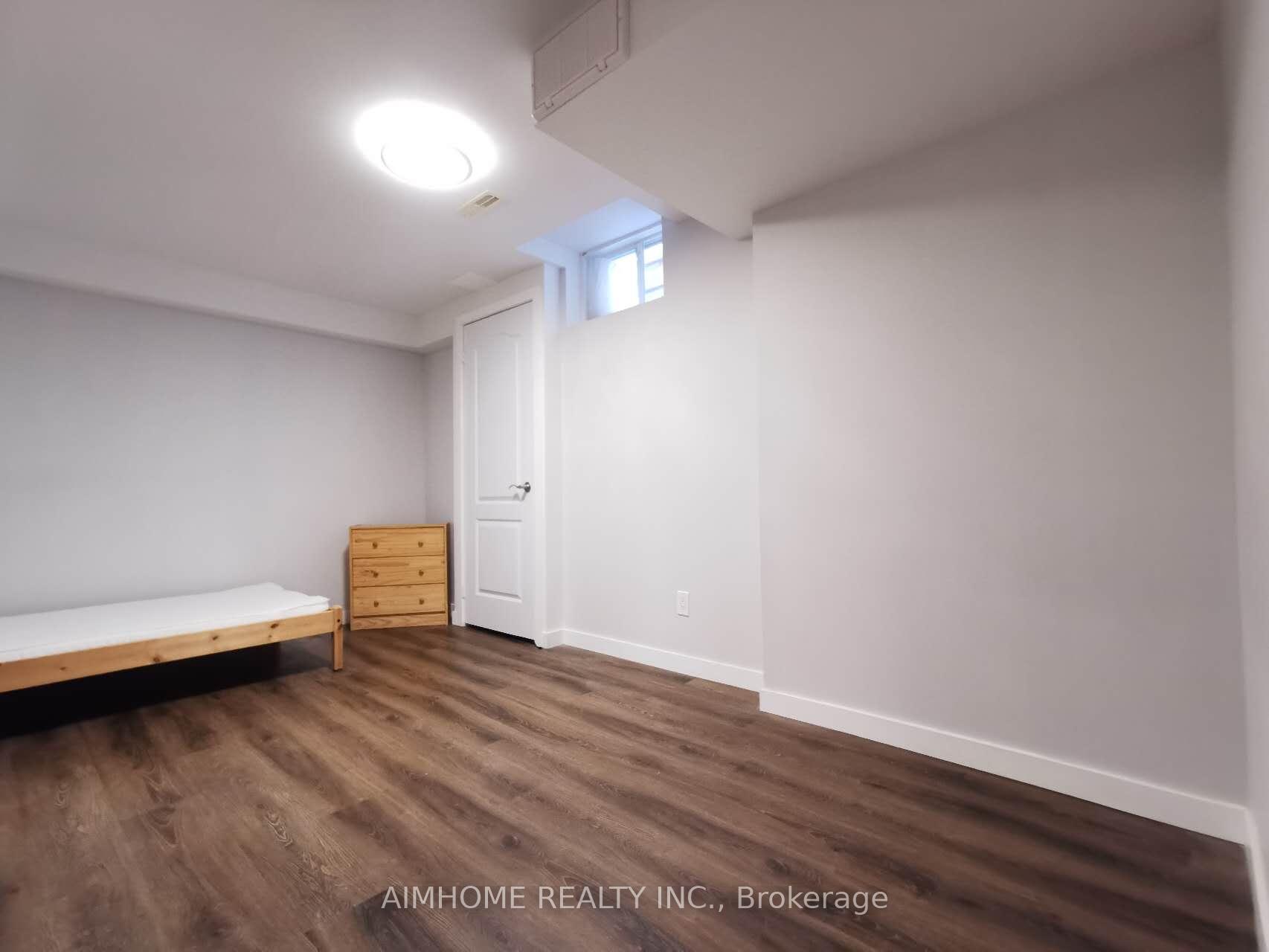 Photo 6 of 17 Boticelli Way, Vaughan, Vellore Village — HOMEH