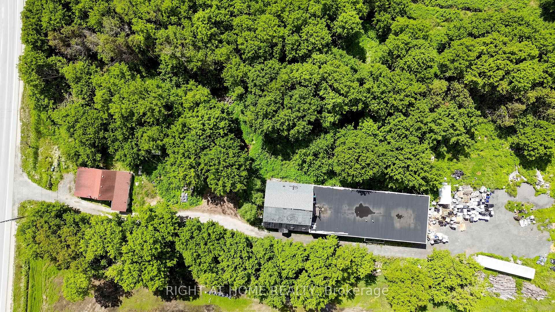 Photo 9 of 2884 County Rd 89, Innisfil, Rural Innisfil — HOMEH