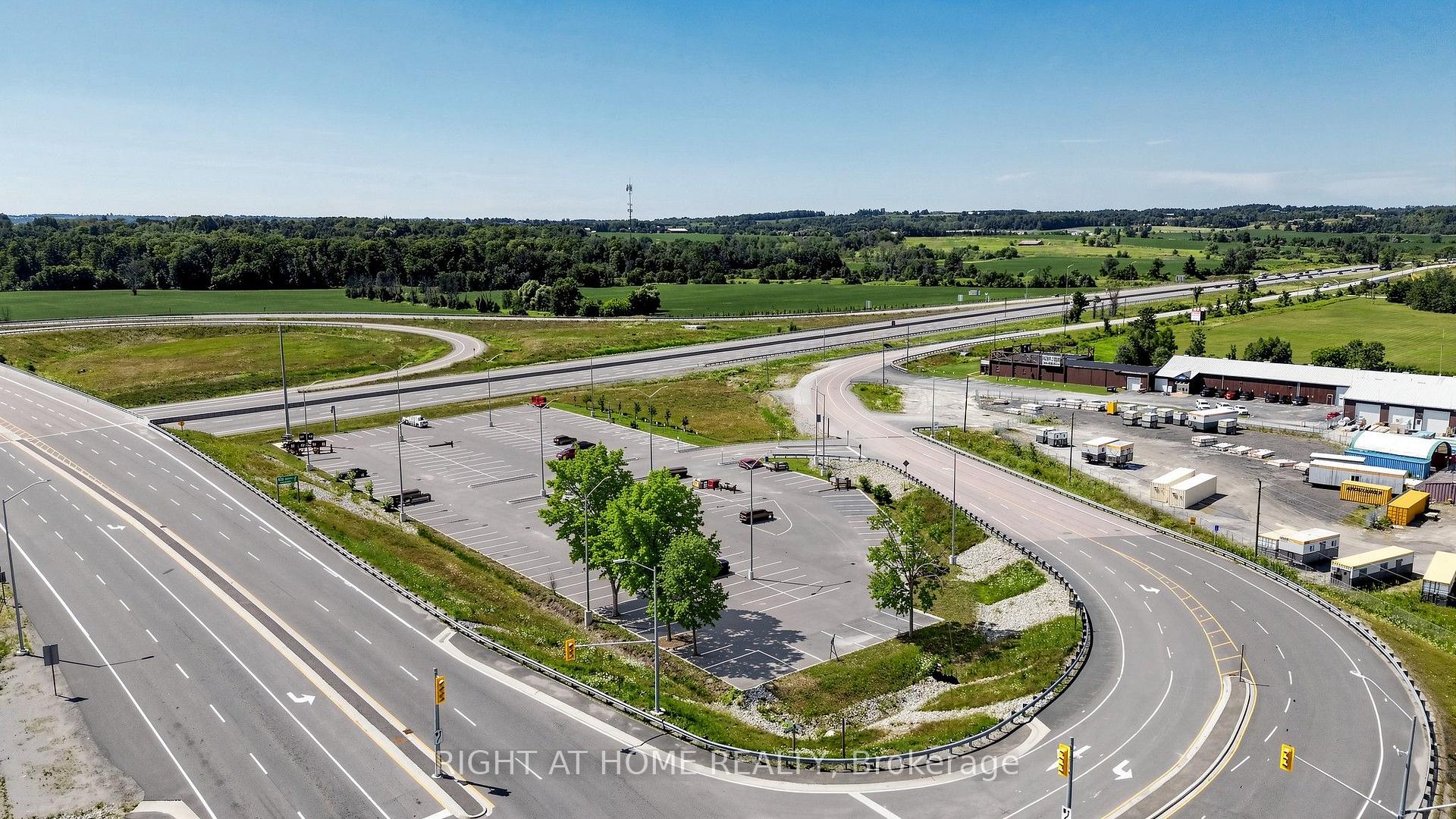 Photo 29 of 2884 County Rd 89, Innisfil, Rural Innisfil — HOMEH