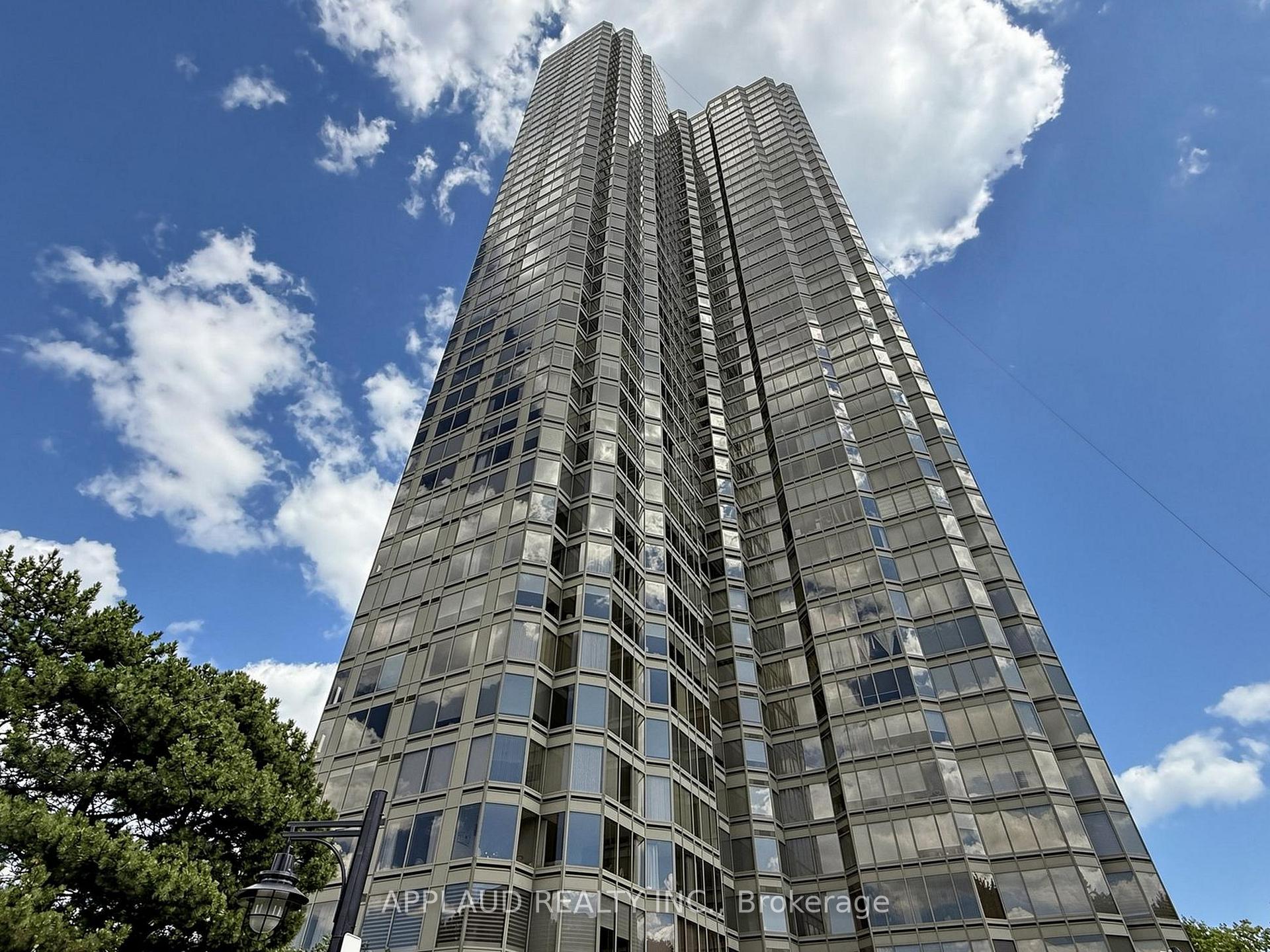 Front of Unit 2604, 1 Palace Pier Court