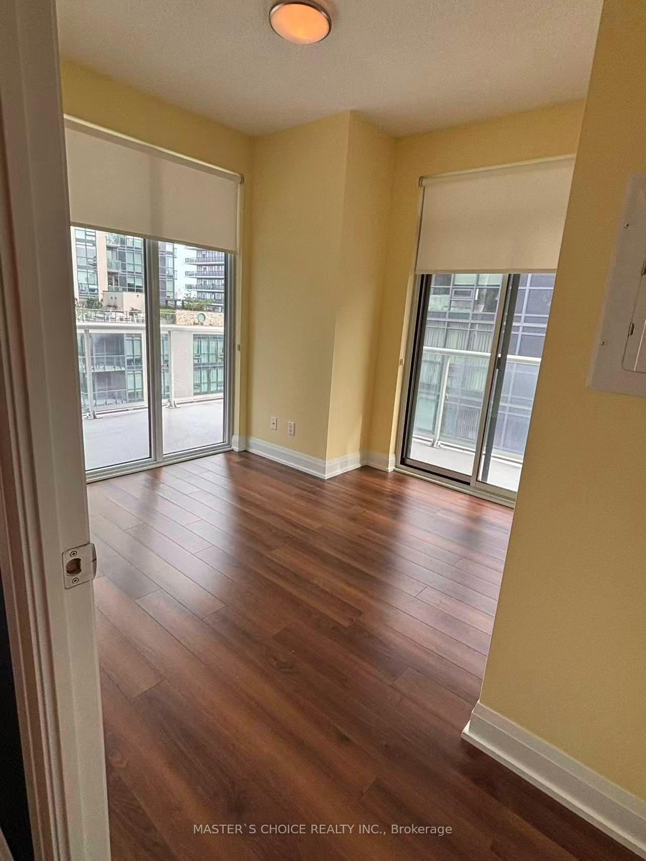 Photo 11 of Unit 704, 56 Annie Craig Drive, Etobicoke, Mimico — HOMEH