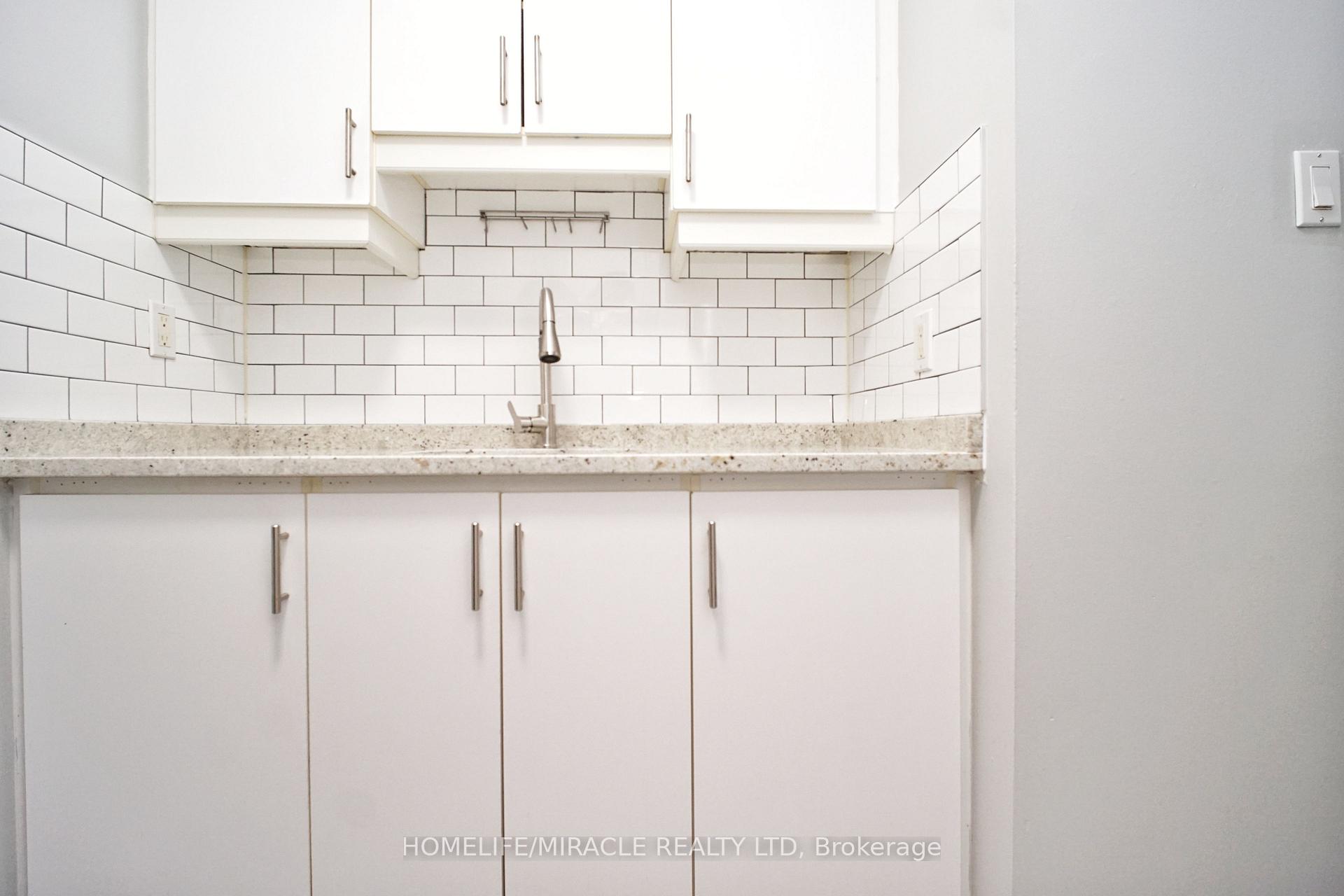 Photo 6 of Unit 14, 119 Cedar Street S, Kitchener, Cedar Hill — HOMEH