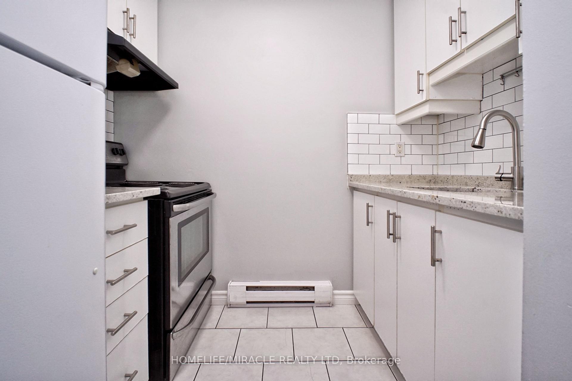 Photo 37 of Unit 14, 119 Cedar Street S, Kitchener, Cedar Hill — HOMEH