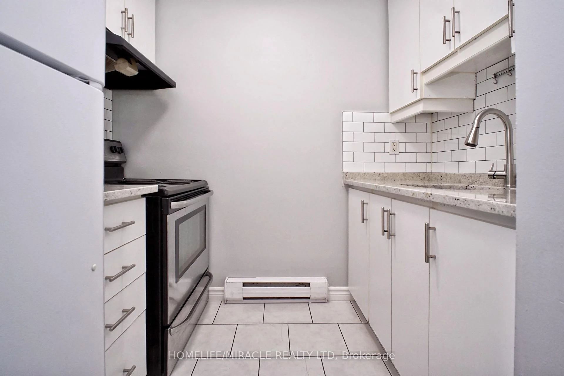 Photo 7 of Unit 14, 119 Cedar Street S, Kitchener, Cedar Hill — HOMEH