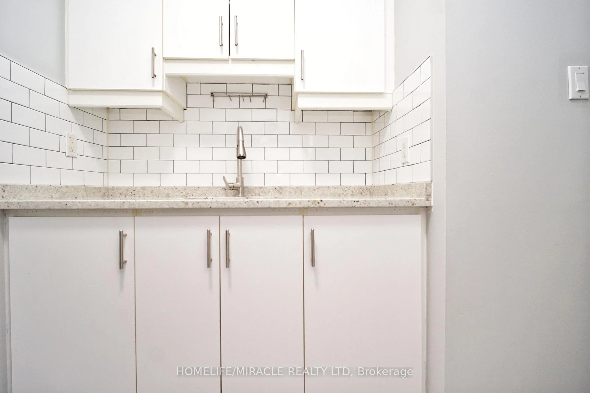 Photo 40 of Unit 14, 119 Cedar Street S, Kitchener, Cedar Hill — HOMEH