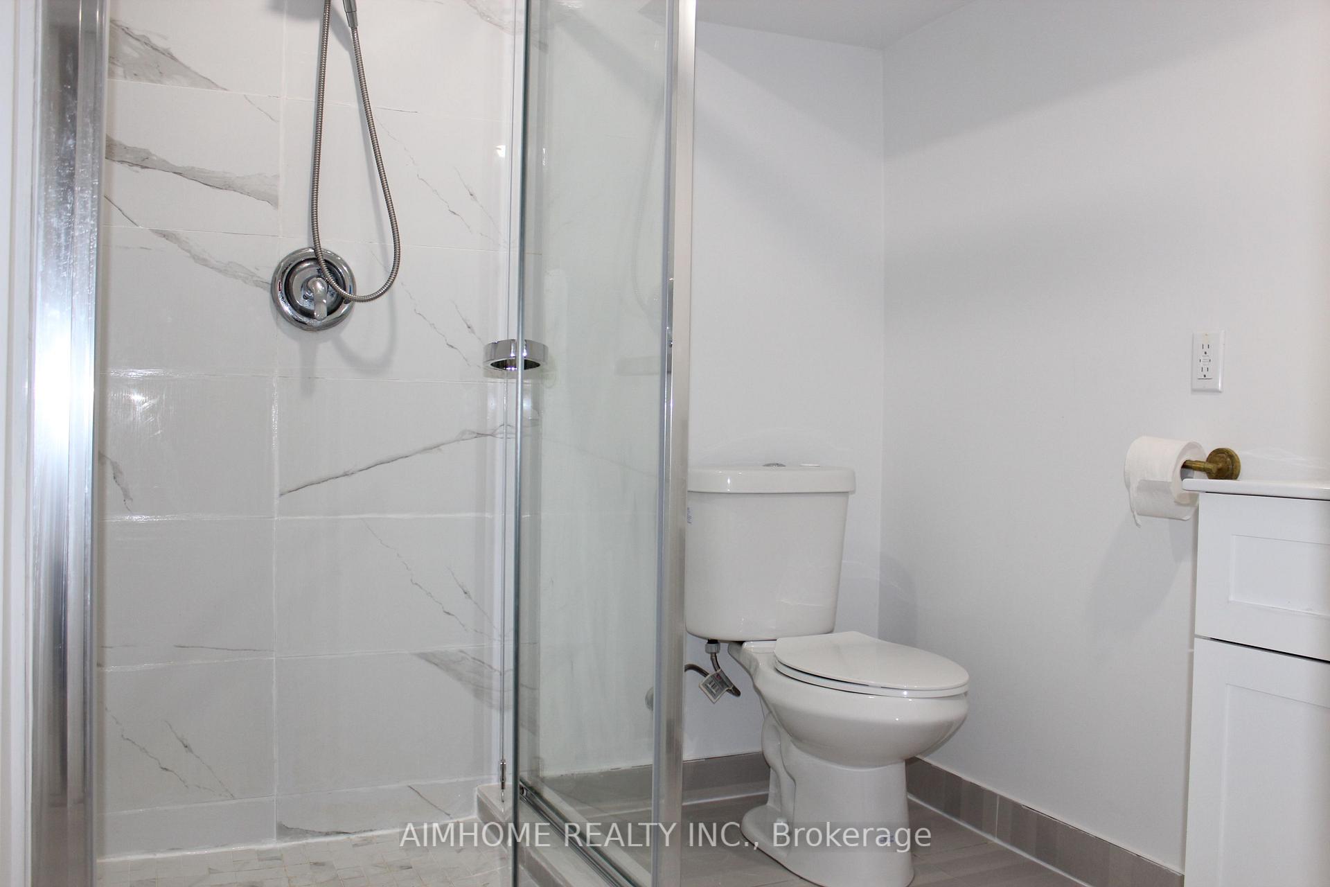 Photo 16 of Unit Lower, 40 Hepscott Terrace, Scarborough, L'Amoreaux — HOMEH
