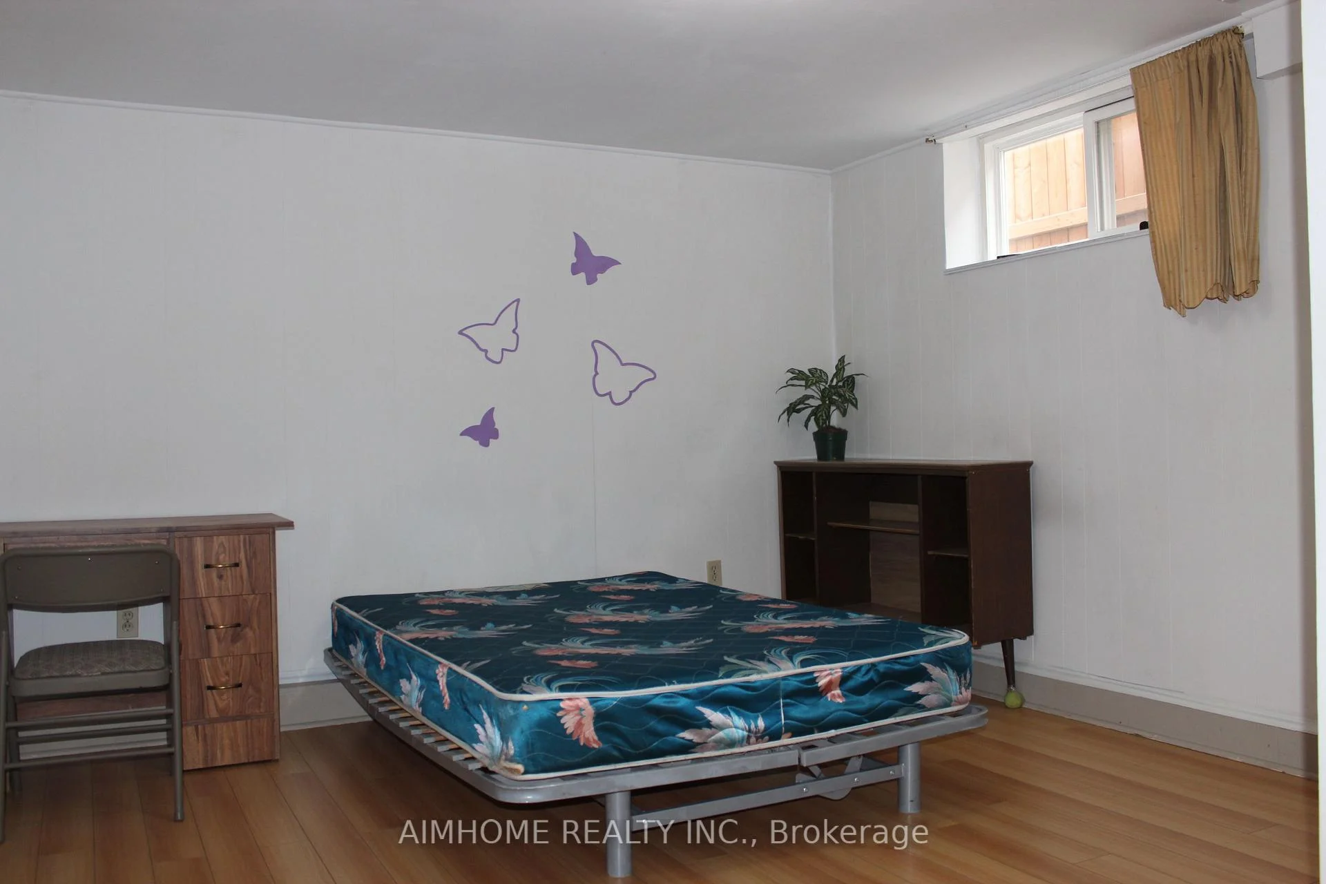 Photo 6 of Unit Lower, 40 Hepscott Terrace, Scarborough, L'Amoreaux — HOMEH