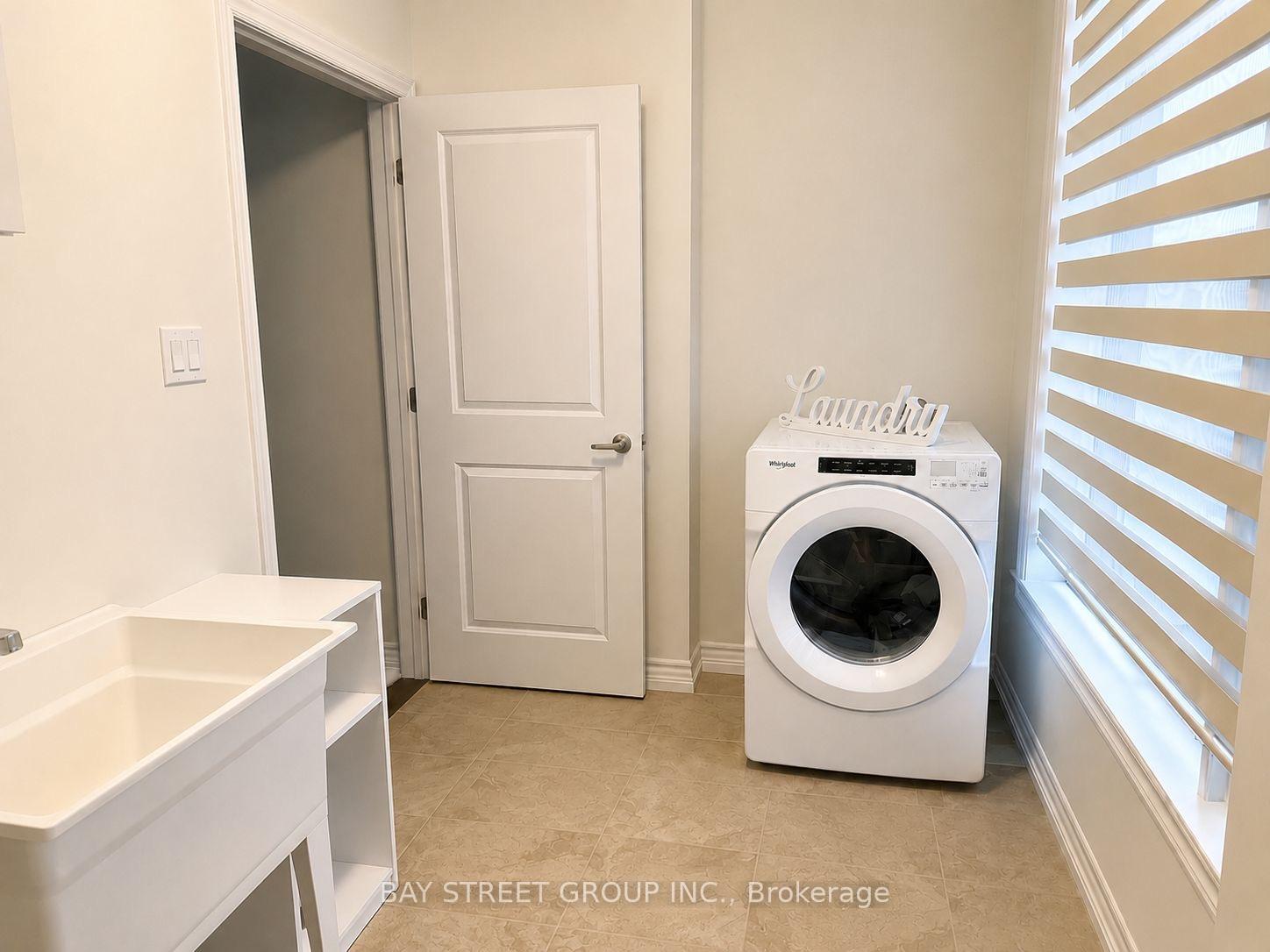 Photo 15 of Unit Upper Floor, 163 Terry Fox Drive Road, Barrie, Rural Barrie Southeast — HOMEH