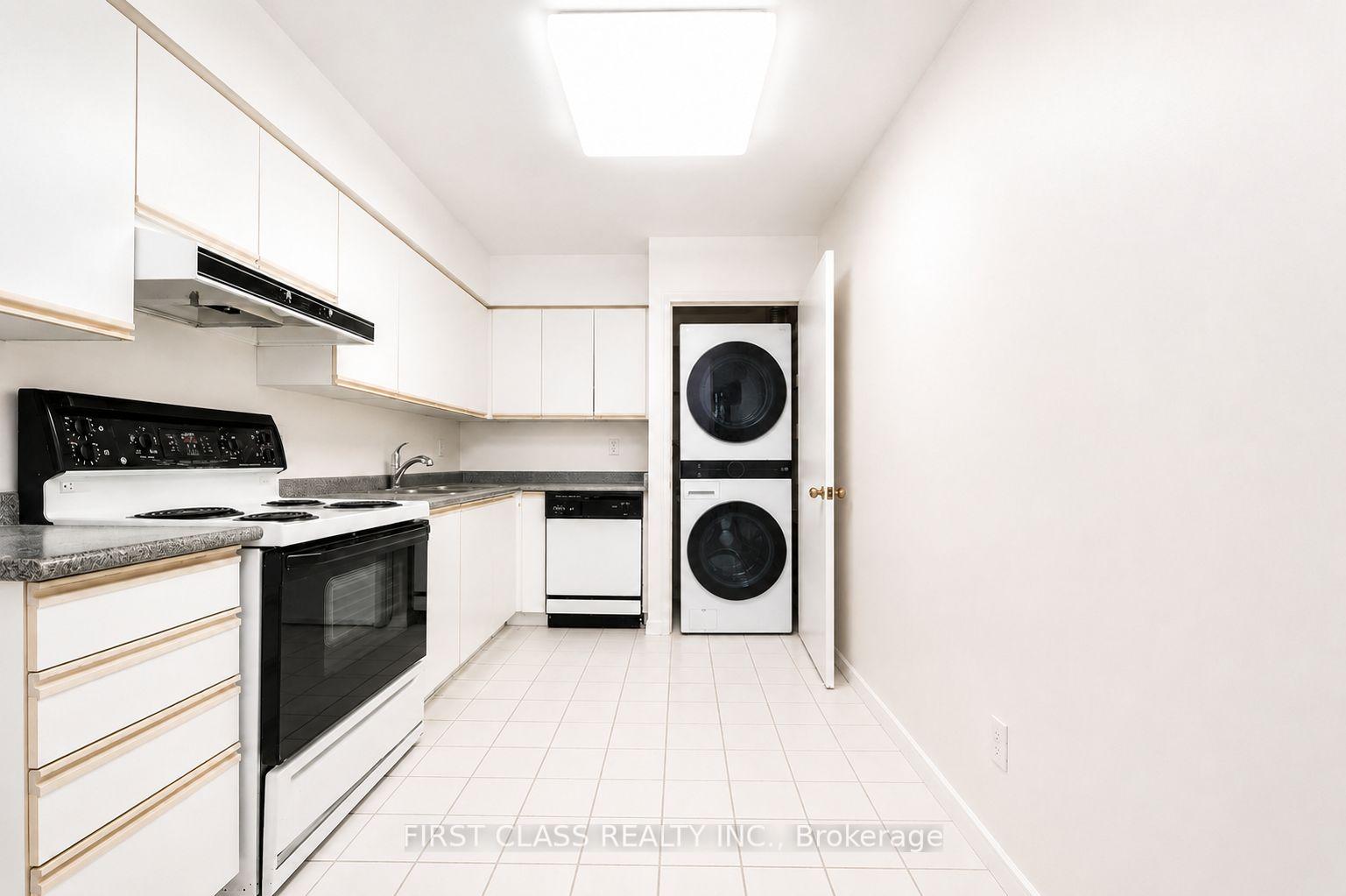Photo 23 of Unit 106, 91 Townsgate Drive, Vaughan, Crestwood-Springfarm-Yorkhill — HOMEH