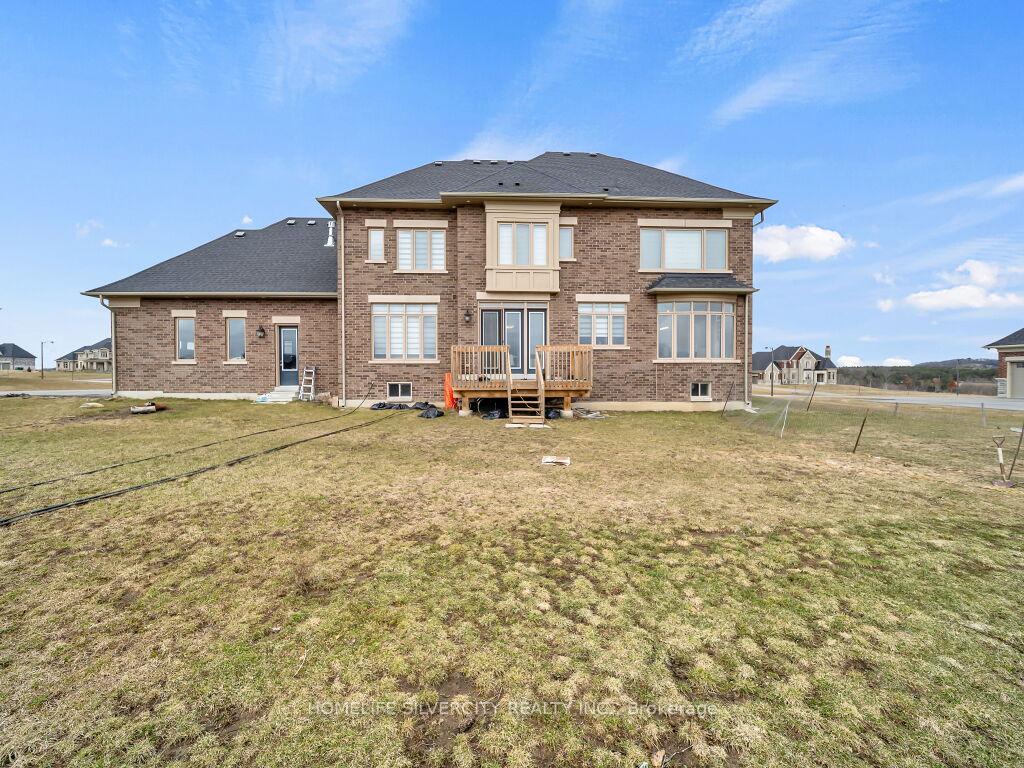 Photo 37 of 255 Amos Drive, Caledon, Palgrave — HOMEH