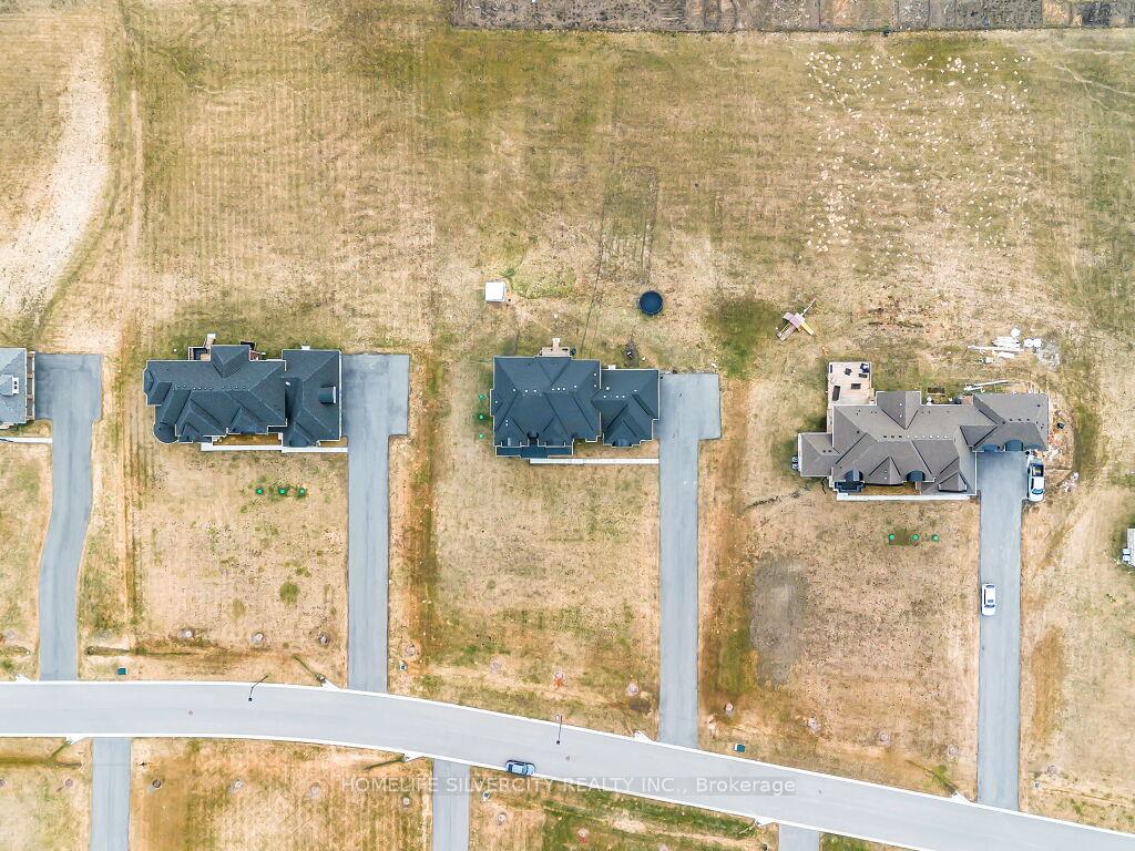 Photo 39 of 255 Amos Drive, Caledon, Palgrave — HOMEH