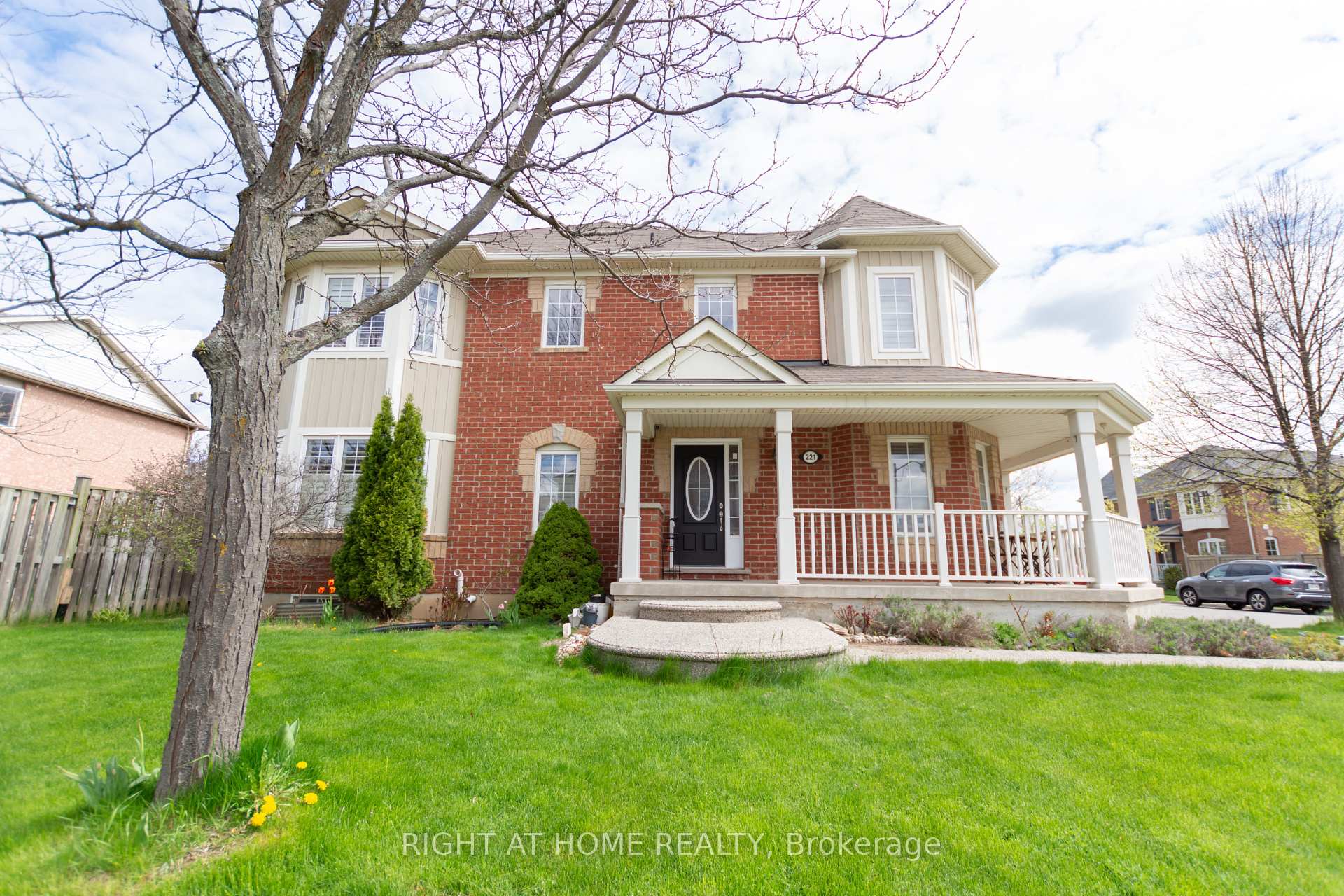 Photo 2 of 221 Prosser Circle, Milton, Harrison — HOMEH