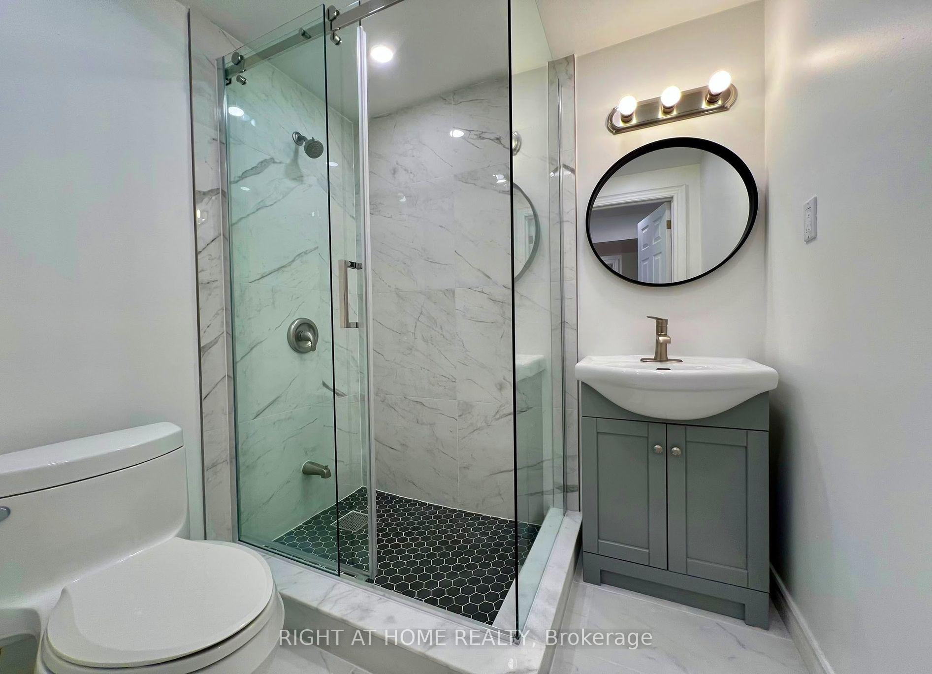 Photo 6 of 99 Ascalon Drive, Vaughan, Patterson — HOMEH