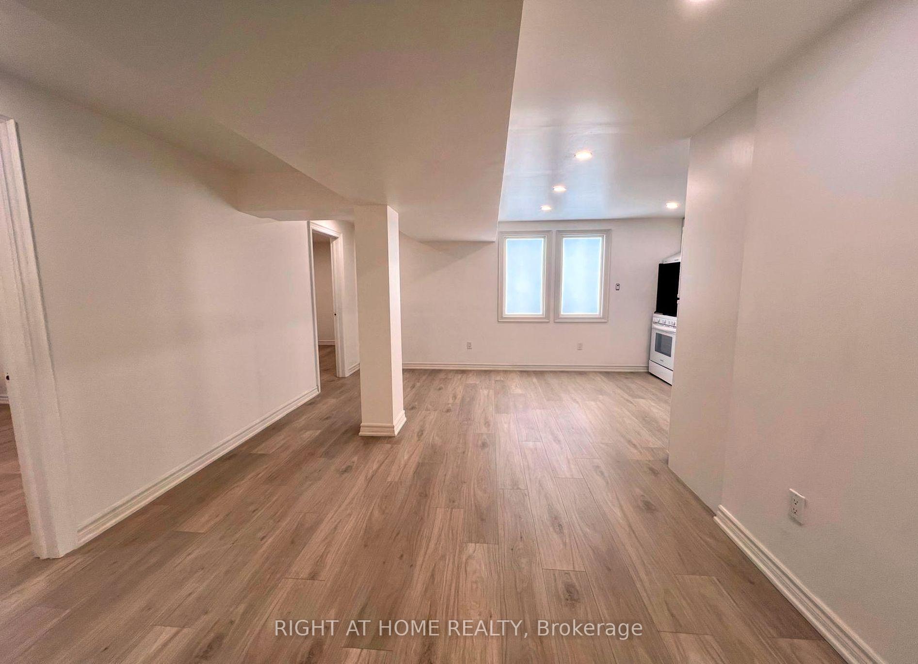 Photo 8 of 99 Ascalon Drive, Vaughan, Patterson — HOMEH
