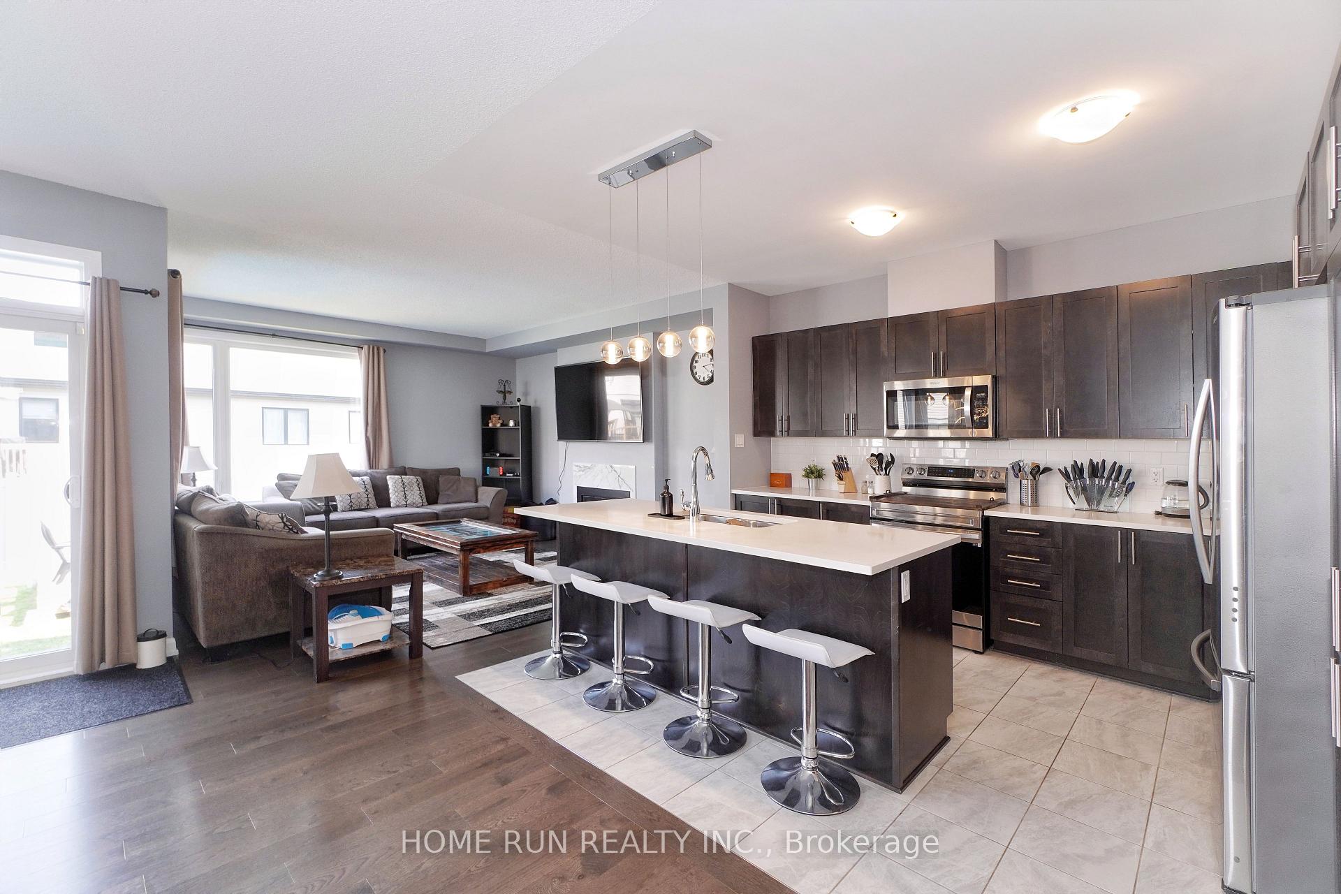 Photo 8 of 282 Nelson Street E, Carleton Place, Carleton Place — HOMEH