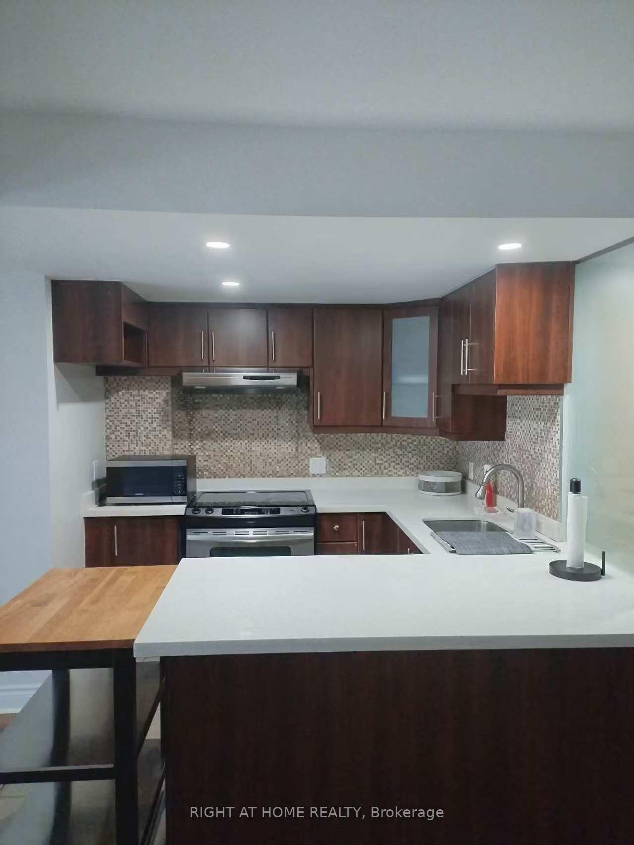 Photo 5 of Unit (Bsmnt), 1334 Kestell Boulevard, Oakville, Joshua Creek — HOMEH