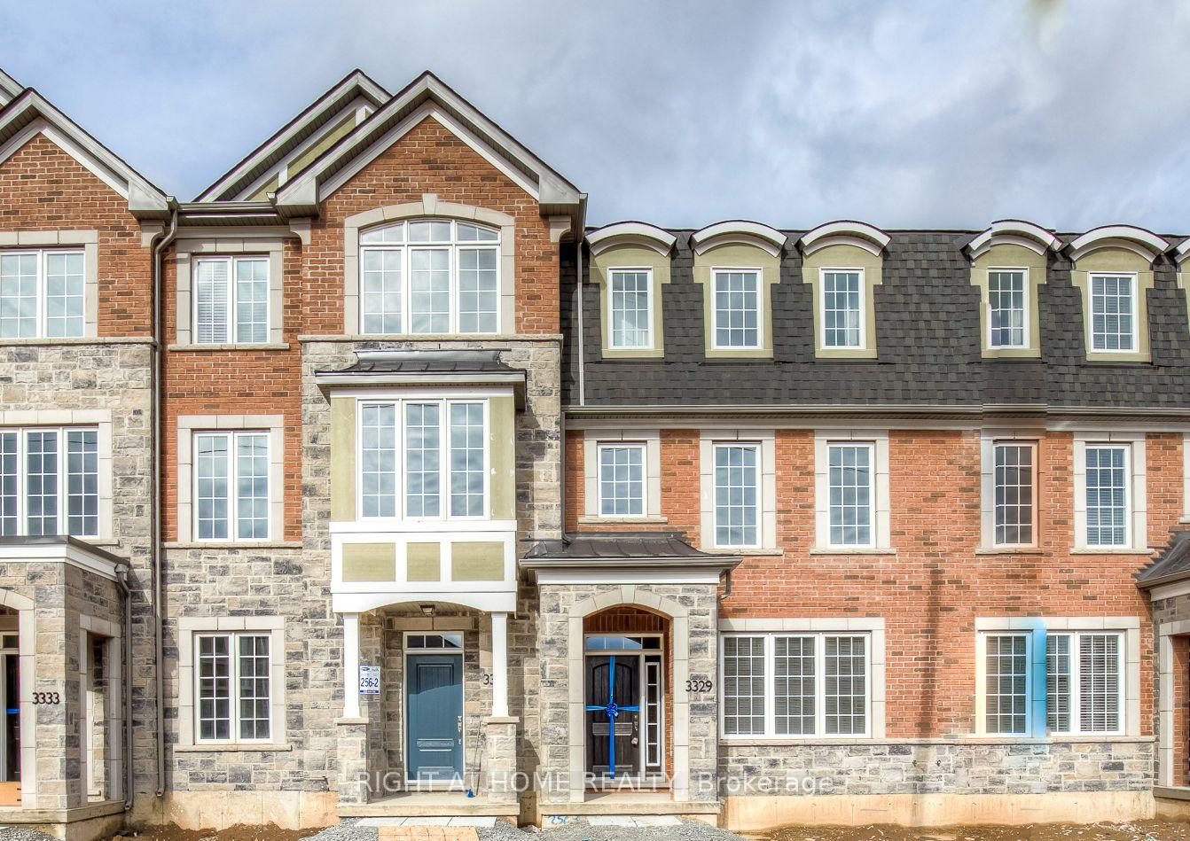 Photo 1 of 3329 Vardon Way, Oakville, Glenorchy — HOMEH