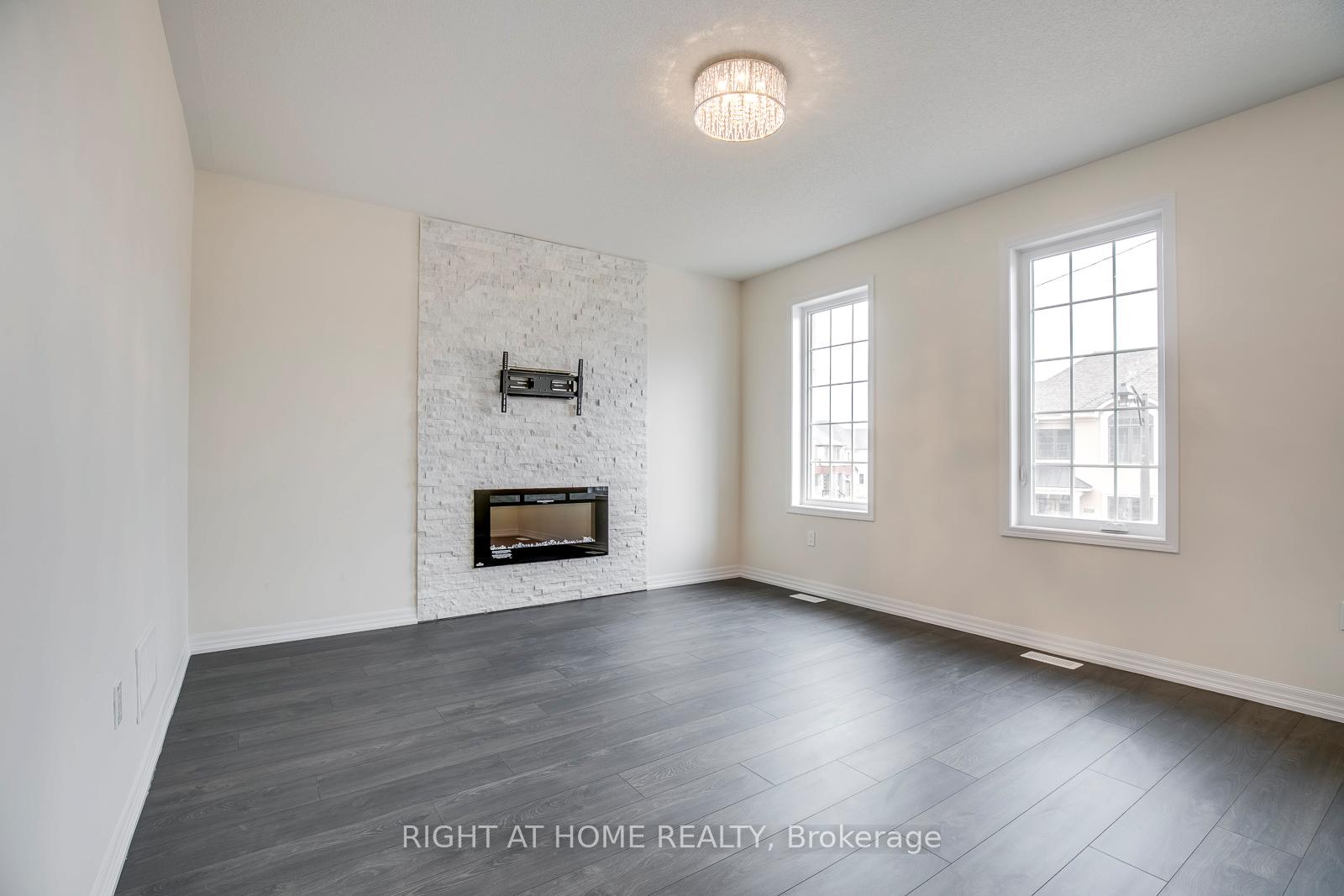 Photo 14 of 3329 Vardon Way, Oakville, Glenorchy — HOMEH