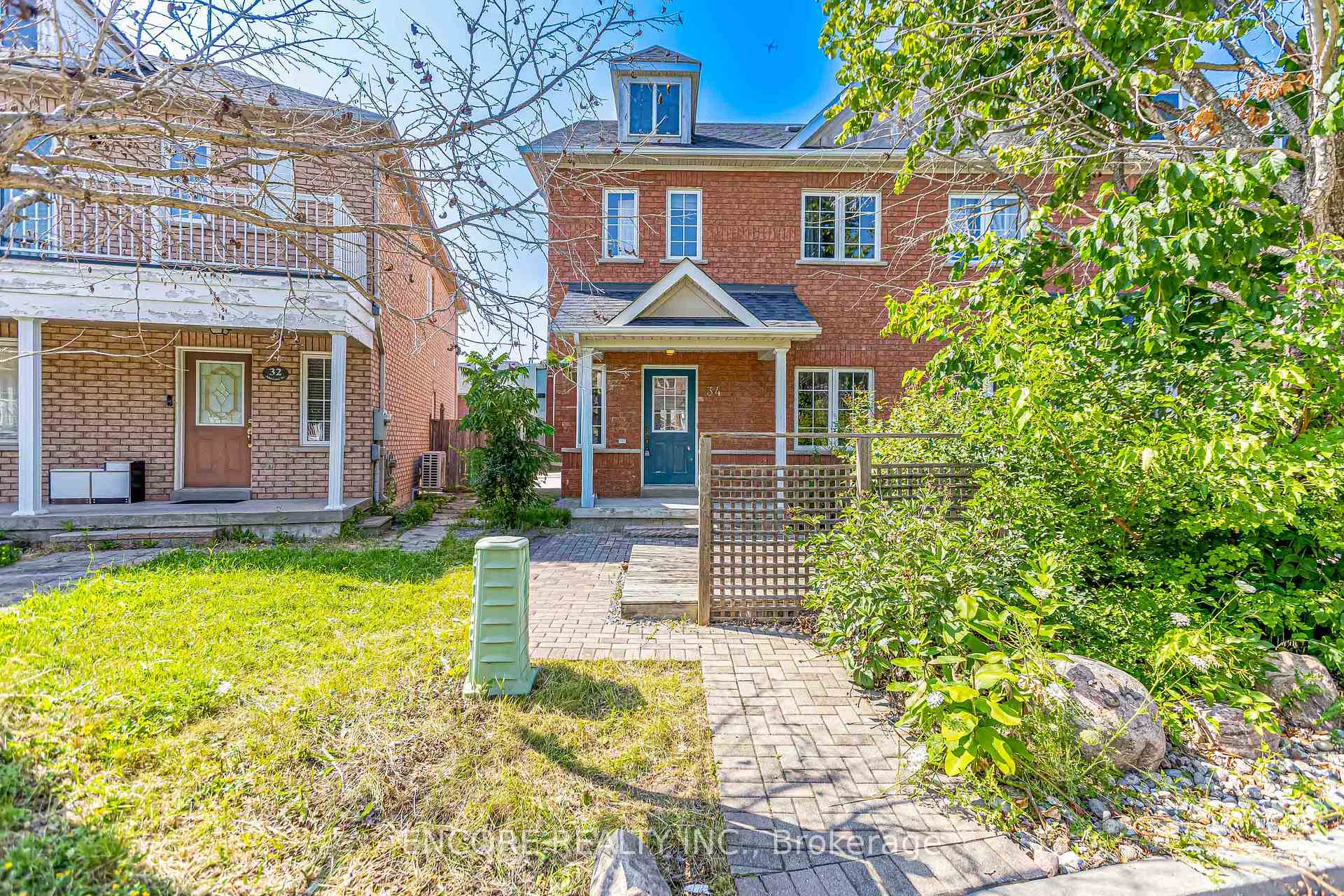 Photo 2 of 34 John Gary Drive, Markham, Village Green-South Unionville — HOMEH