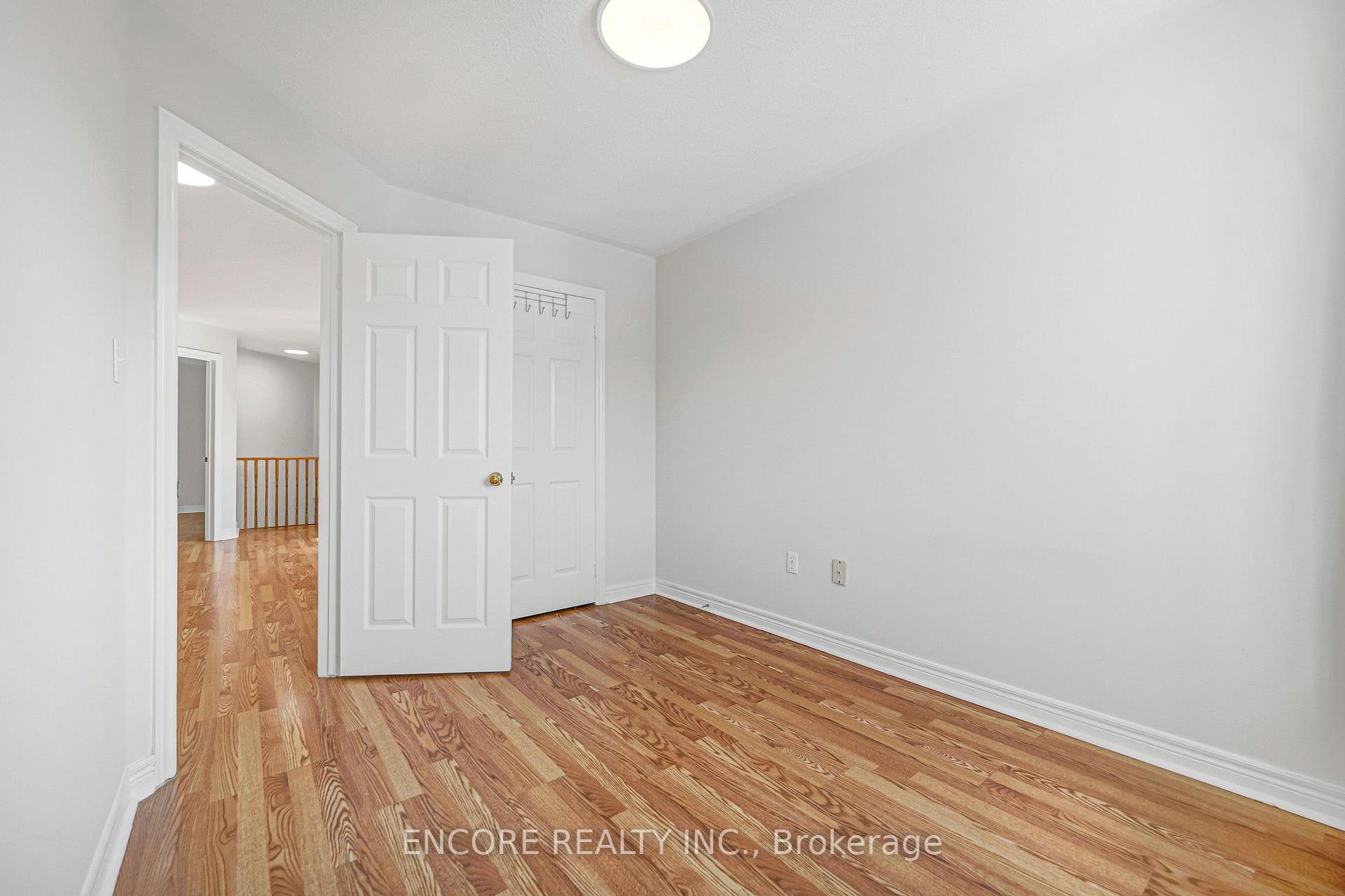 Photo 31 of 34 John Gary Drive, Markham, Village Green-South Unionville — HOMEH