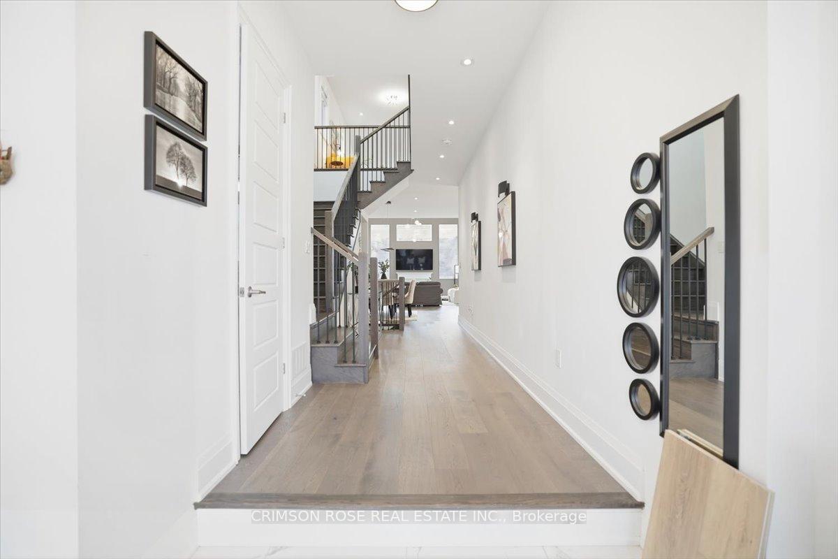 Photo 3 of 1467 Everest Crescent, Oakville, Joshua Meadows — HOMEH