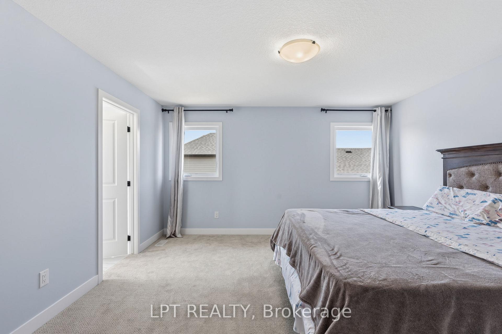 Photo 34 of 163 Mcleod Street, North Middlesex, Parkhill — HOMEH