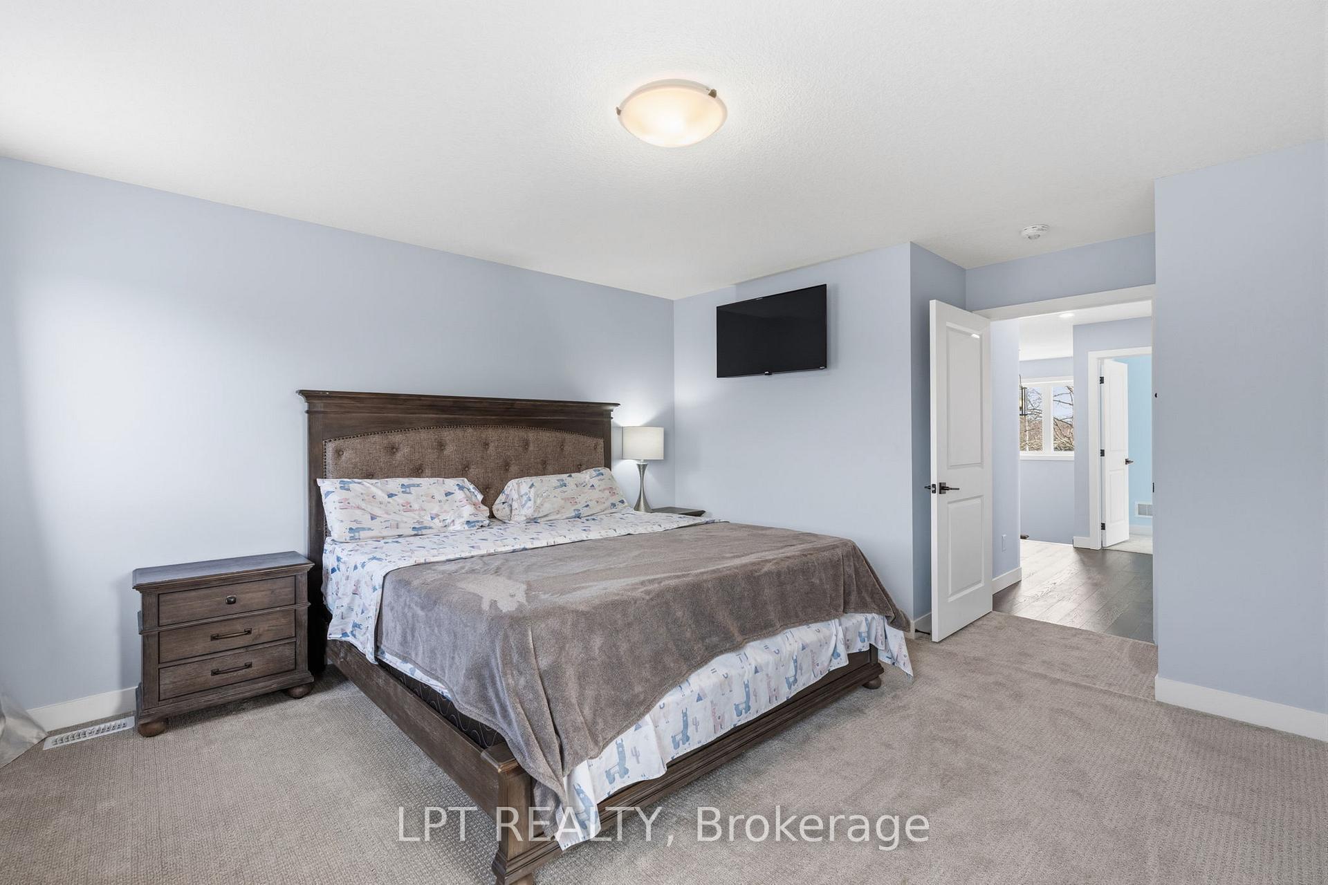 Photo 35 of 163 Mcleod Street, North Middlesex, Parkhill — HOMEH
