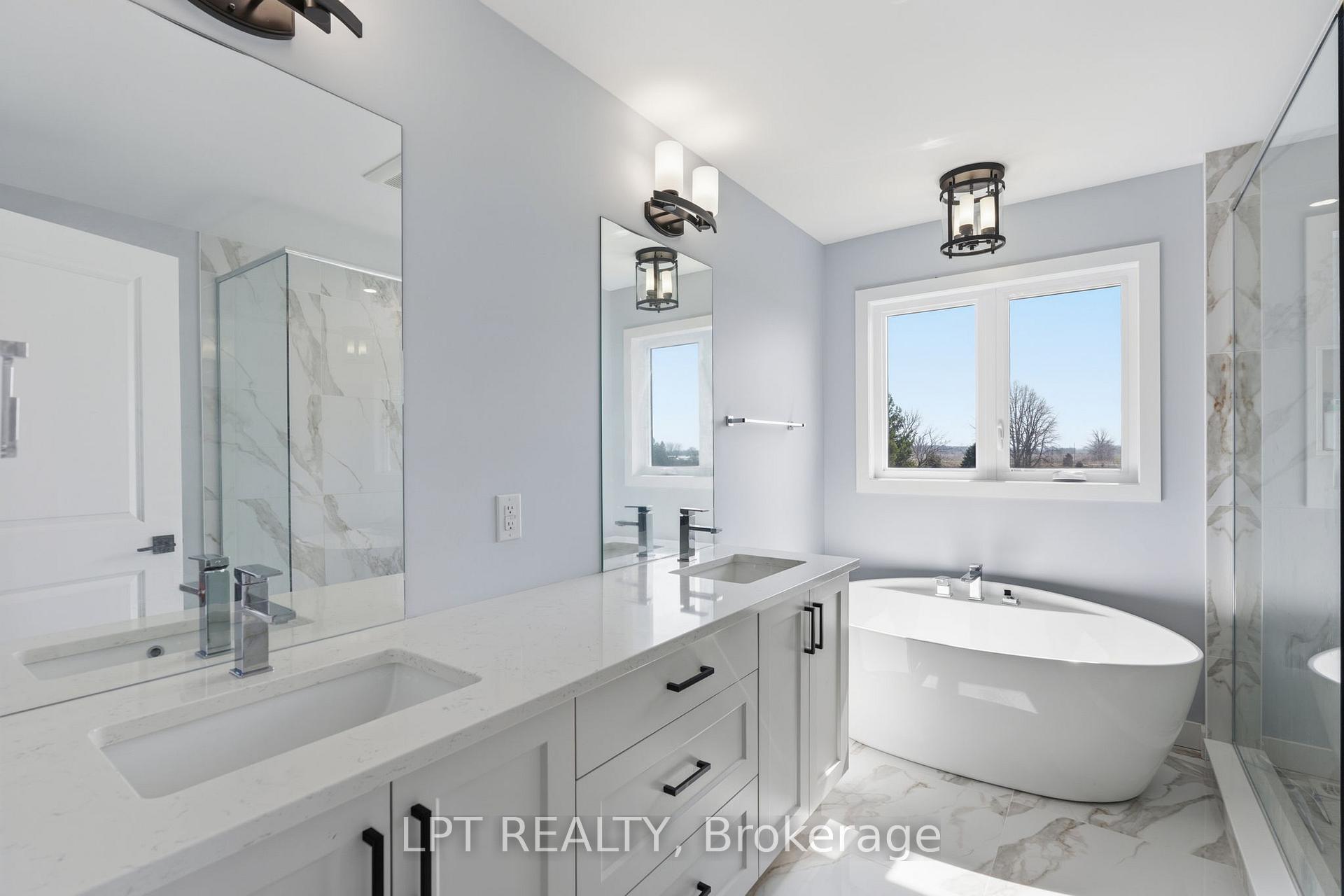 Photo 37 of 163 Mcleod Street, North Middlesex, Parkhill — HOMEH