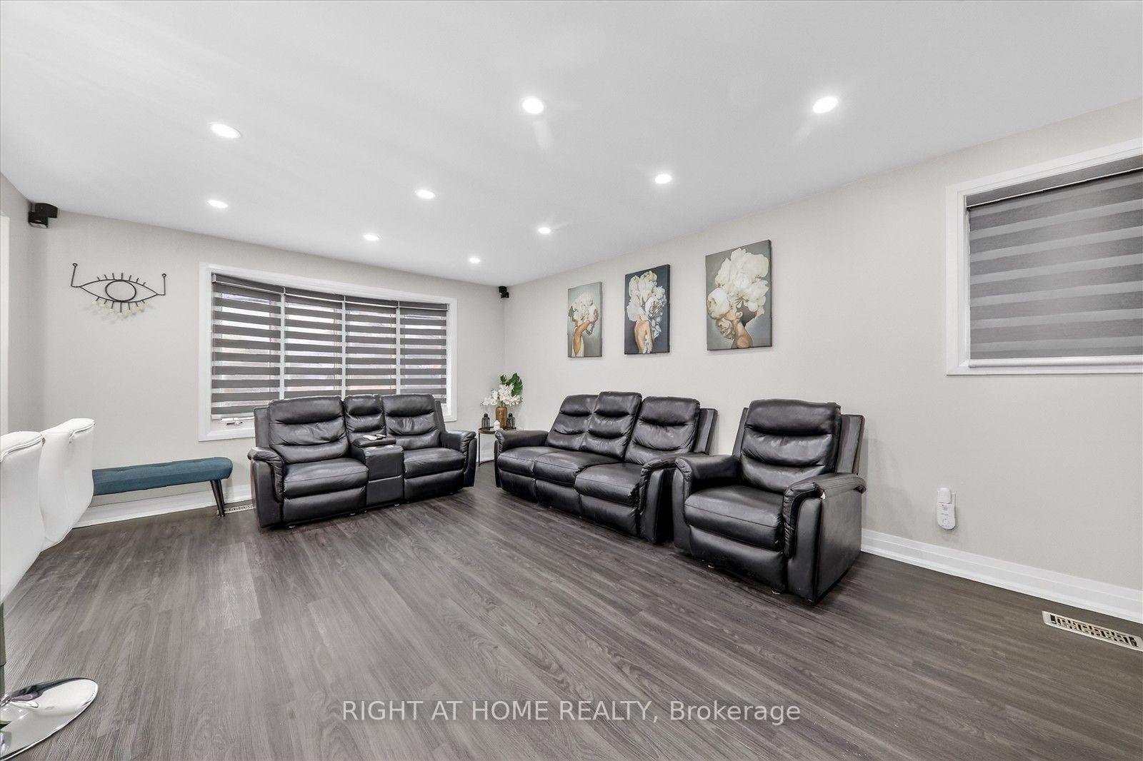 Photo 11 of 314 Morrish Road S, Scarborough, Highland Creek — HOMEH