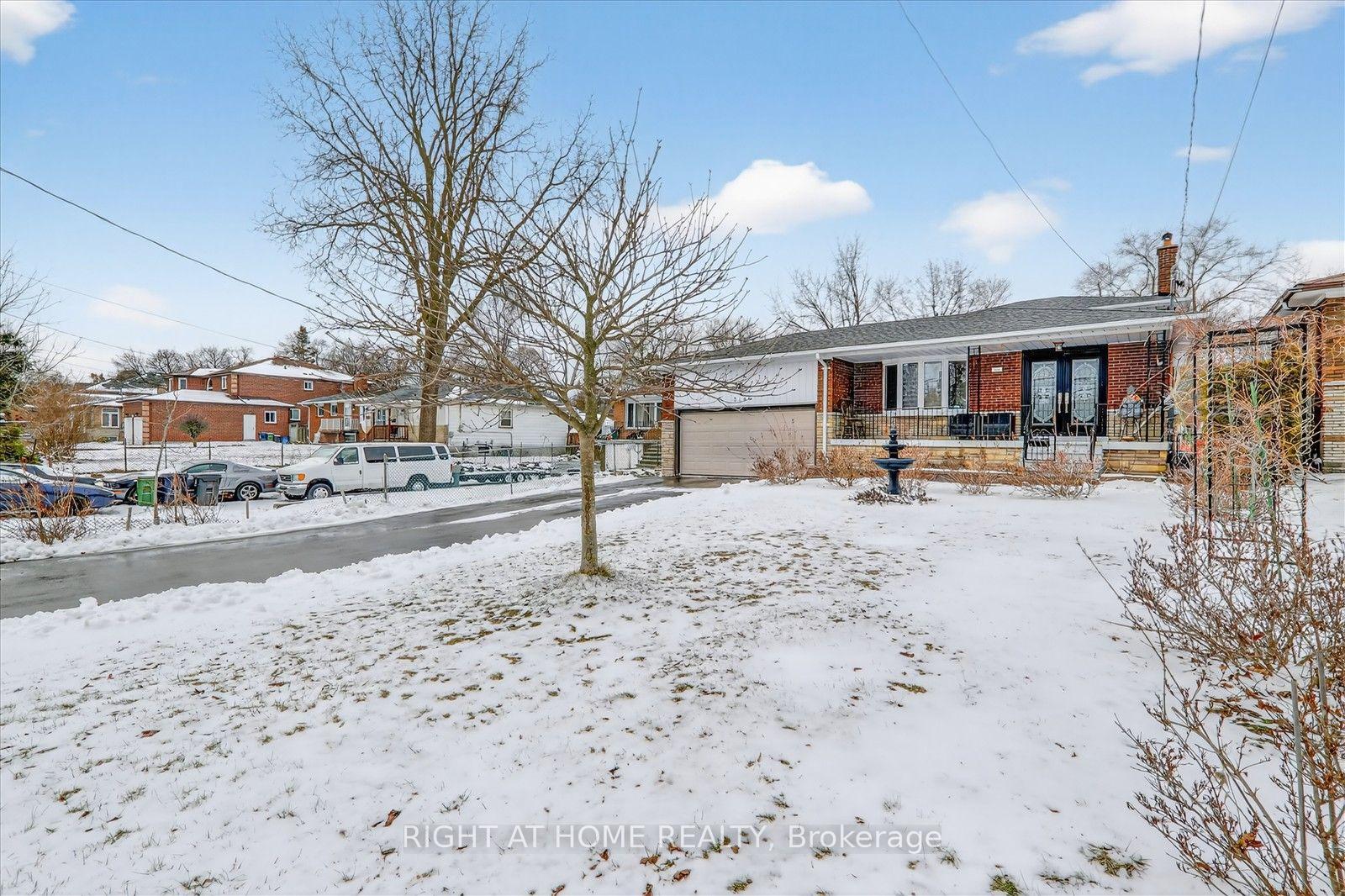 Photo 32 of 314 Morrish Road S, Scarborough, Highland Creek — HOMEH