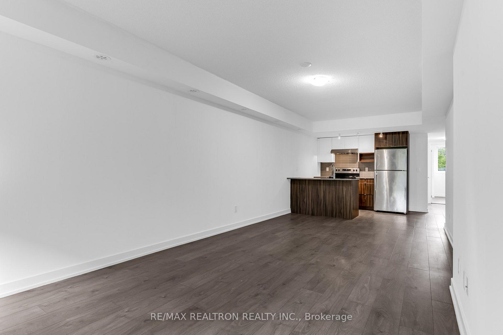 Photo 2 of Unit 114, 1135 Cooke Boulevard, Burlington, LaSalle — HOMEH
