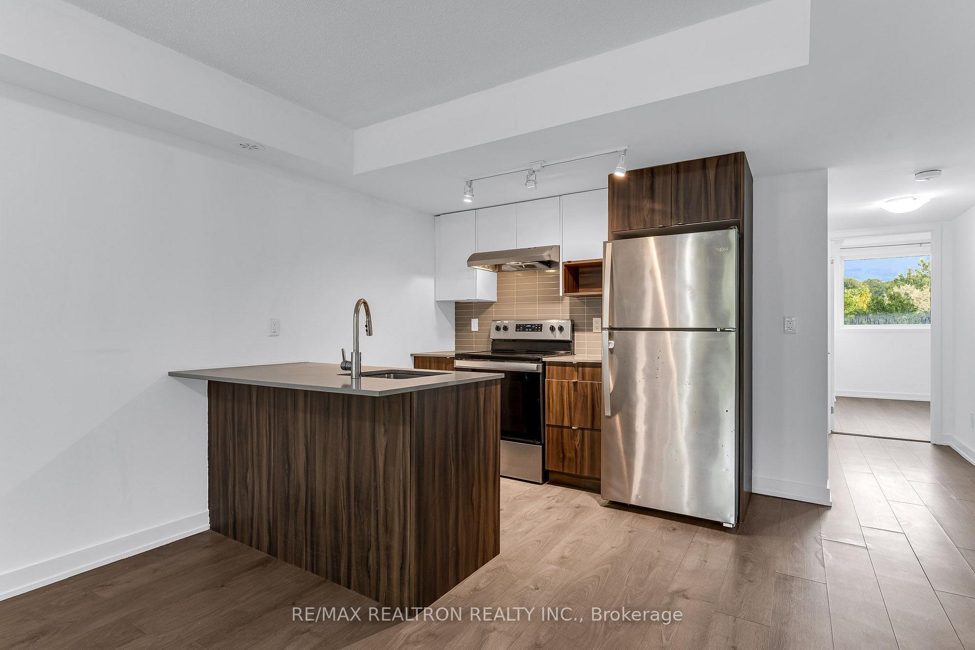 Photo 7 of Unit 114, 1135 Cooke Boulevard, Burlington, LaSalle — HOMEH