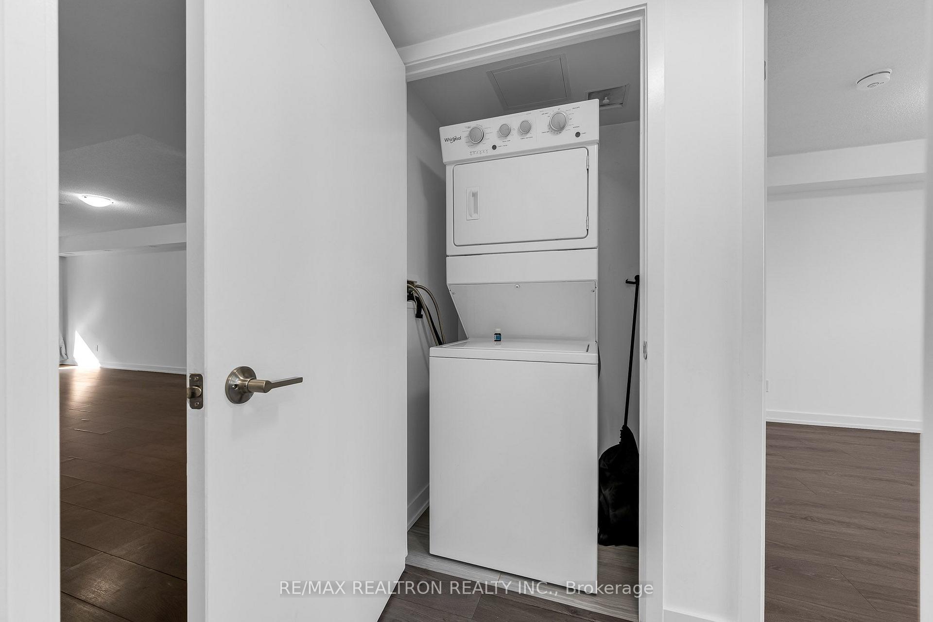 Photo 15 of Unit 114, 1135 Cooke Boulevard, Burlington, LaSalle — HOMEH