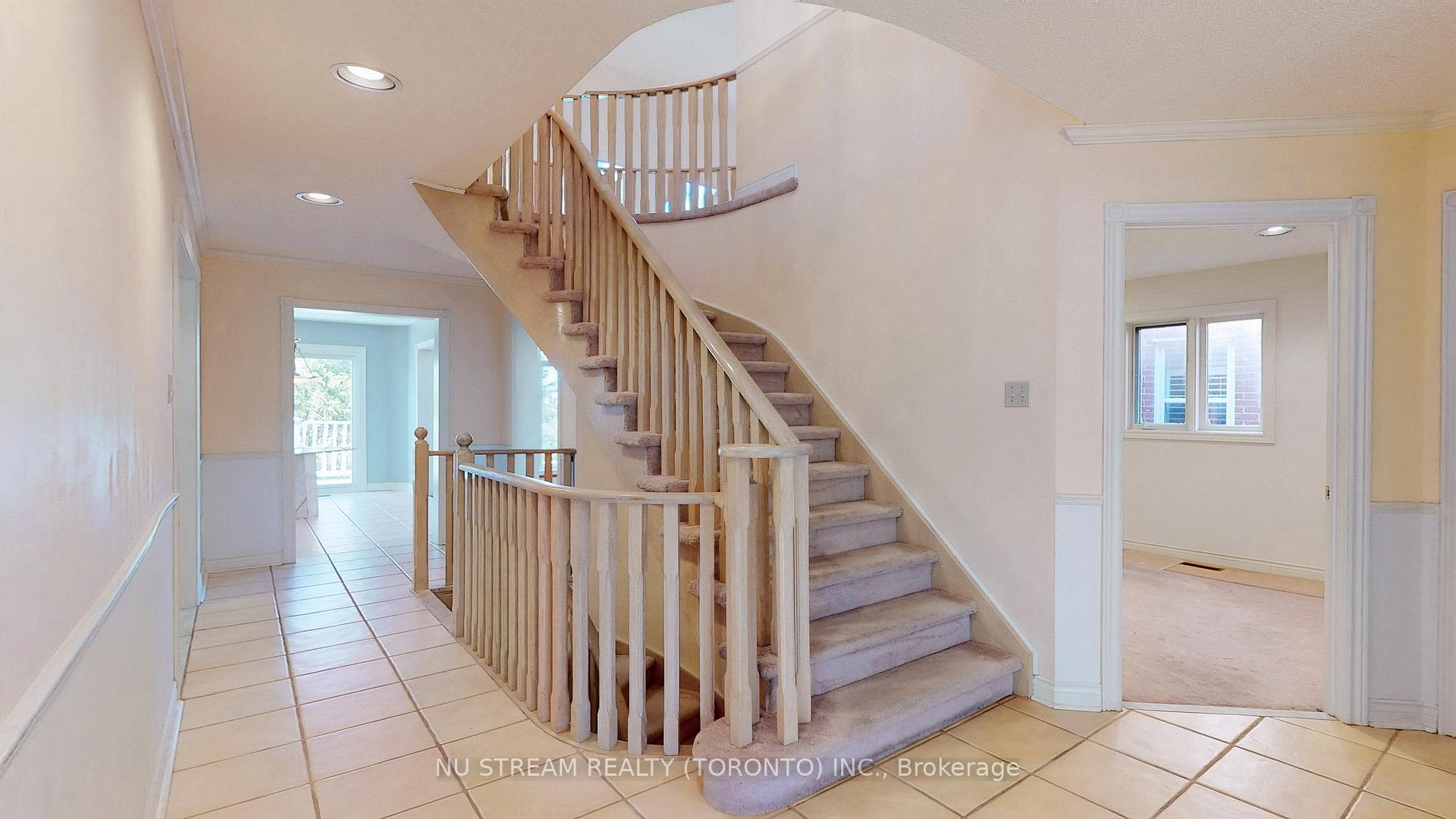 Photo 14 of 1337 Daniel Creek Road, Mississauga, East Credit — HOMEH