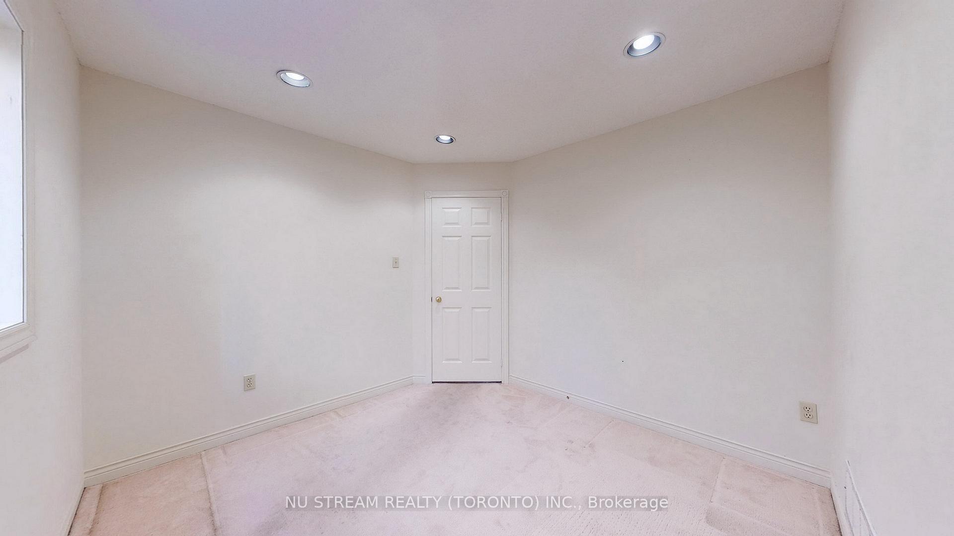 Photo 17 of 1337 Daniel Creek Road, Mississauga, East Credit — HOMEH
