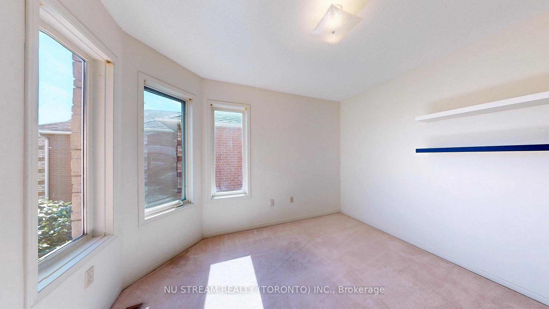 Photo 24 of 1337 Daniel Creek Road, Mississauga, East Credit — HOMEH